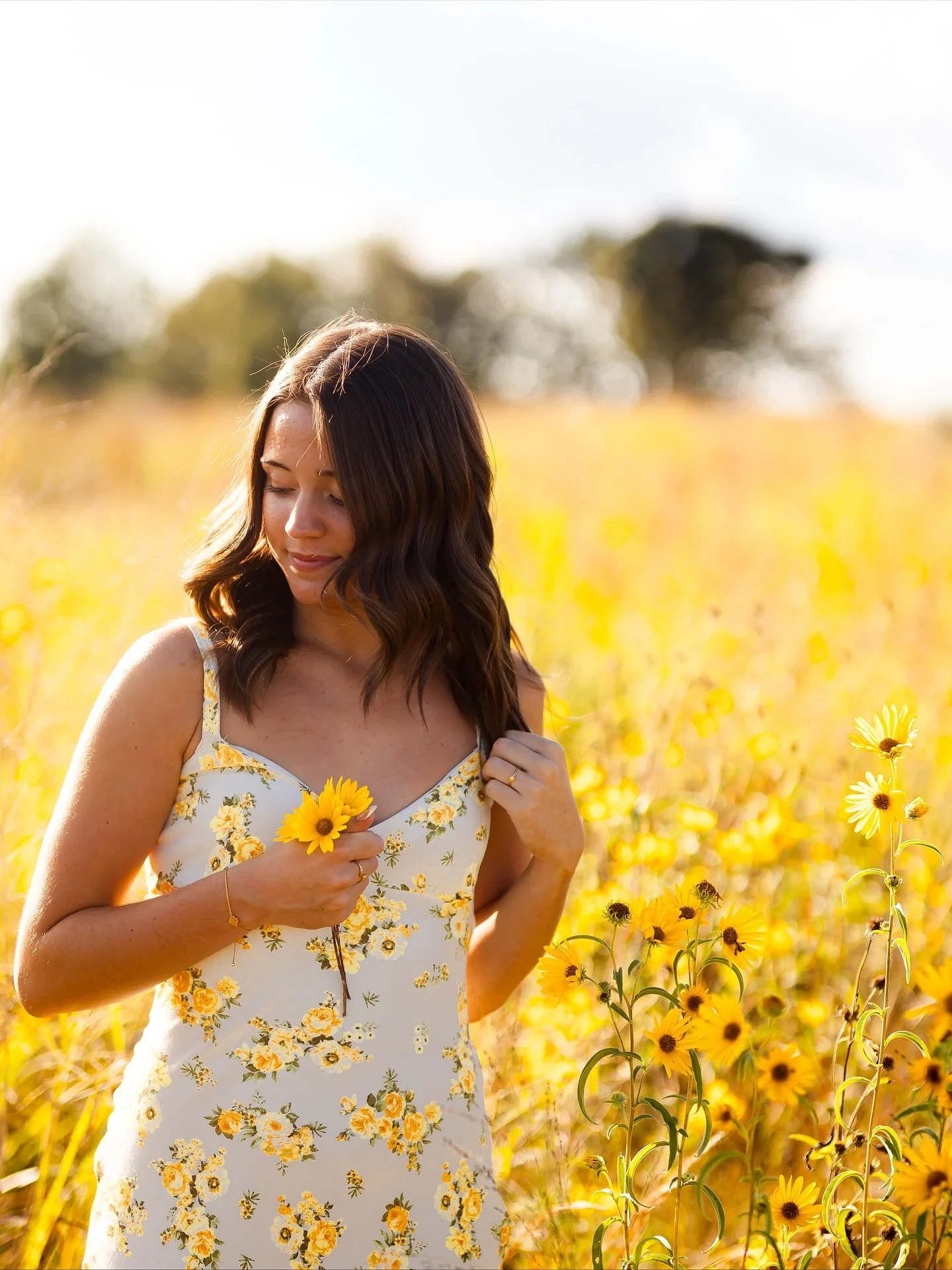 ahhhh the darling @_rileyaddison_ &mdash; her and I were laughing the ENTIRE time together during her session! I just adore her! 🫶🏼📸✨
