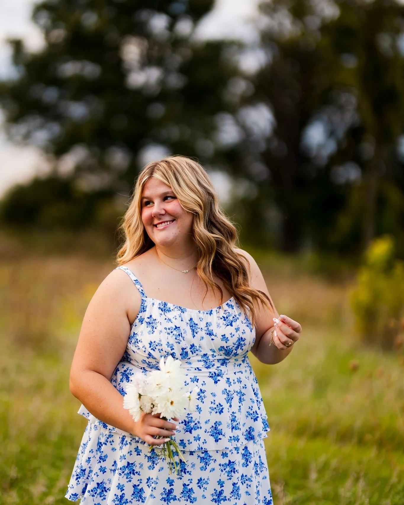 how cute is @becca_adkins24 - I always laugh so much with this gal &lt;3