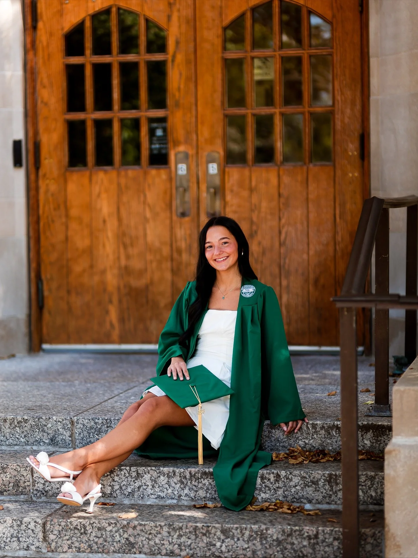 ahhhhh @kota.rae is so fun to hang with &mdash; so lucky to have photographed her for her MSU Grad pictures! 🫶🏼🎓🍾
