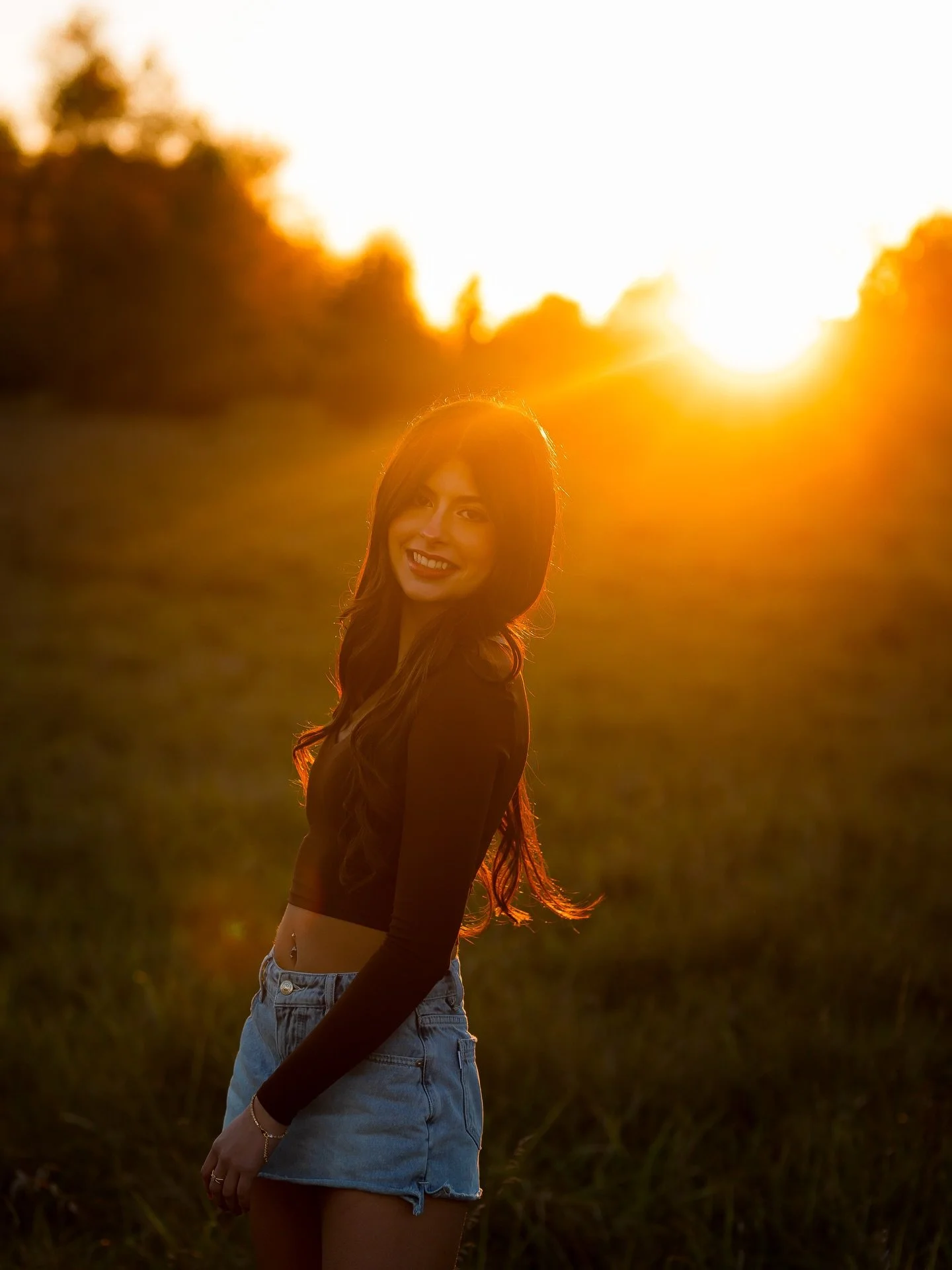 @k3nda1_b had the most perfect sunshine for her golden hour session! 🫶🏼