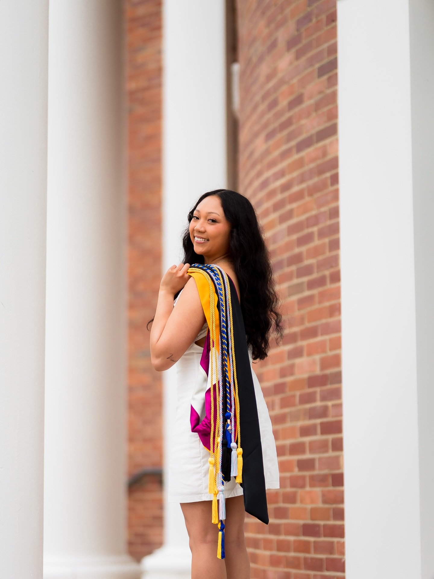 loveddd my time with this Alma College grad @vickyvillarosa 🫶🏼🎓✨🌻👏🏼