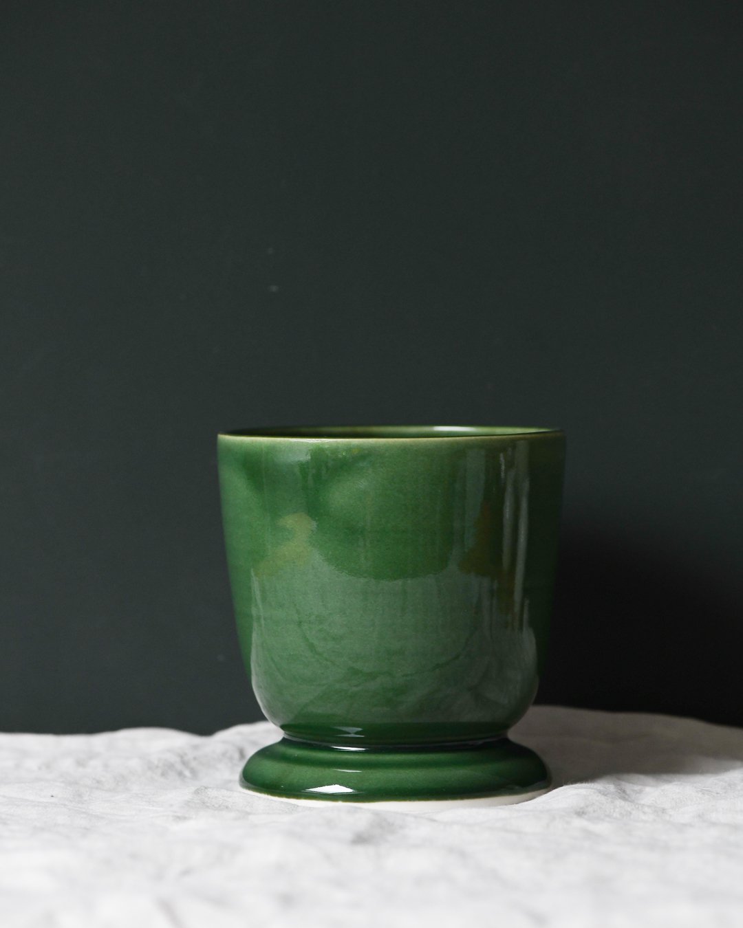 The porcelain shop update is now open! Link in my bio. 

I hope you find something you love. Shipping details are on my website. 

All pieces shown are available in the update. 

#flowerbowl #porcelain