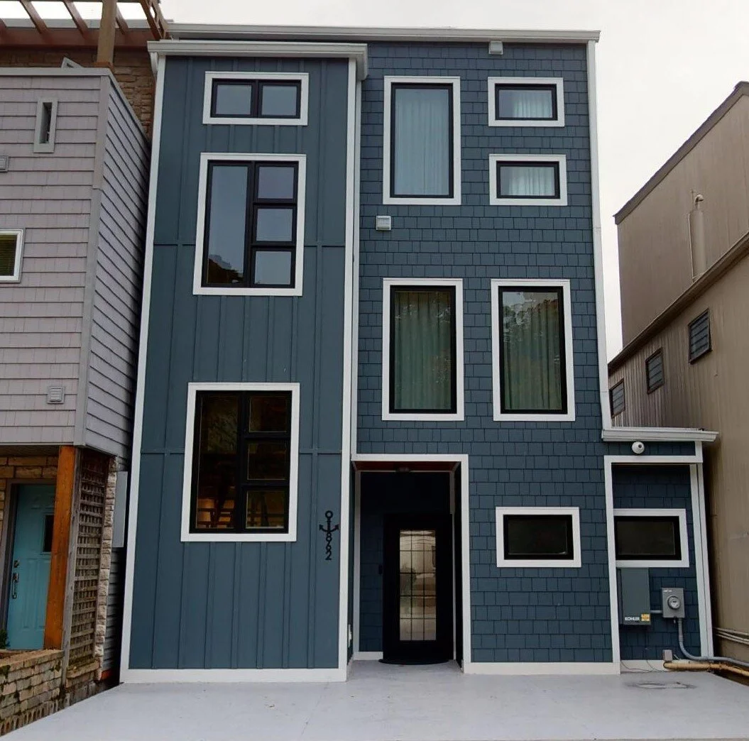 Front of house 1.jpg