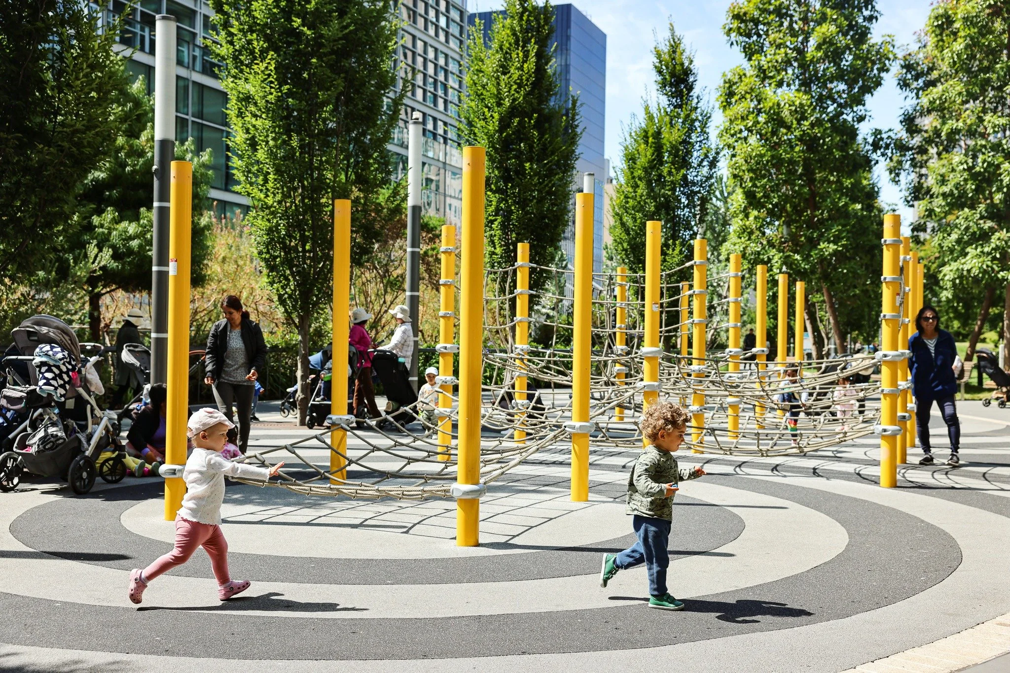 Sunny days at Salesforce Park