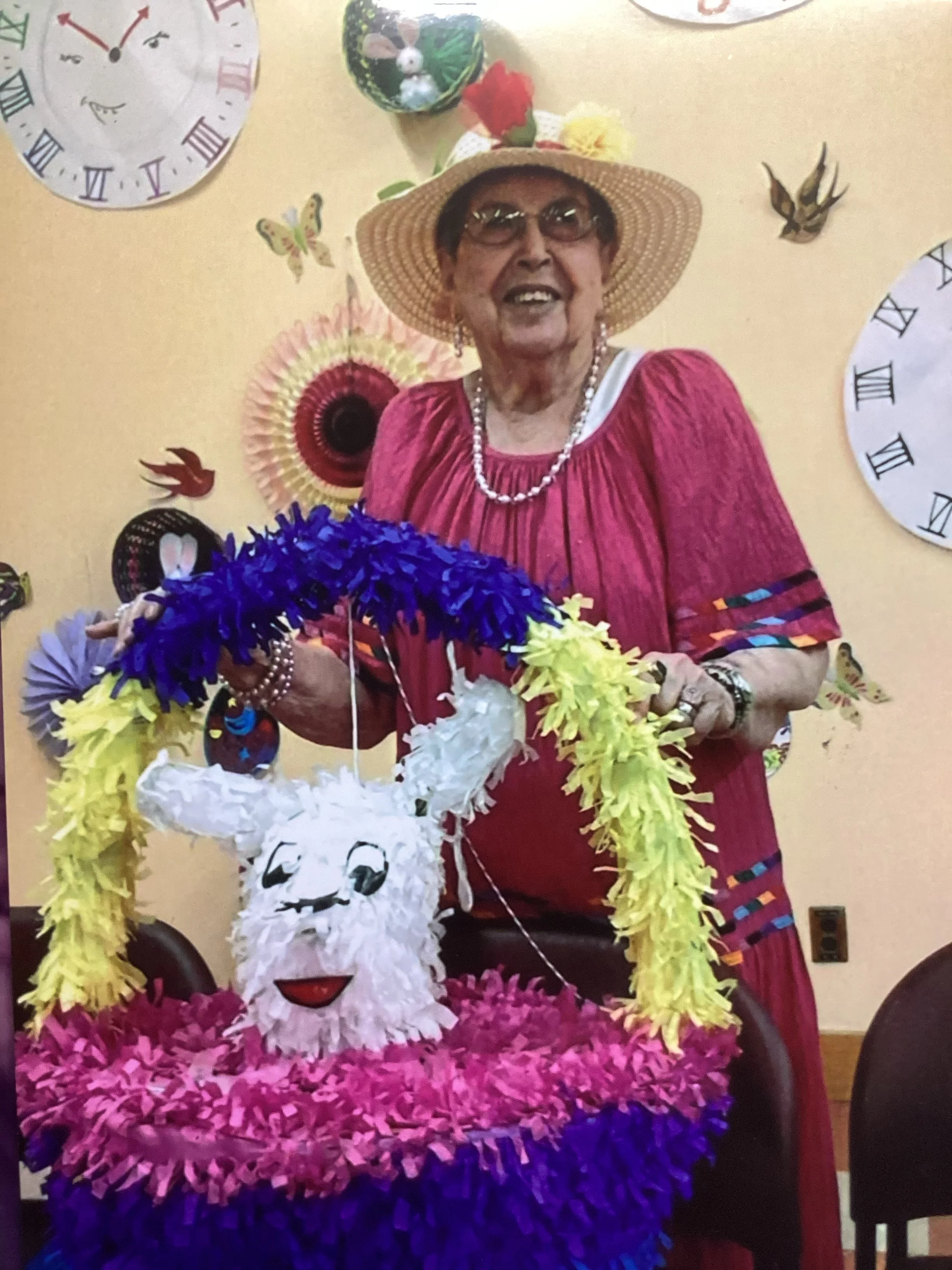 Salinas, Maria Teresa 