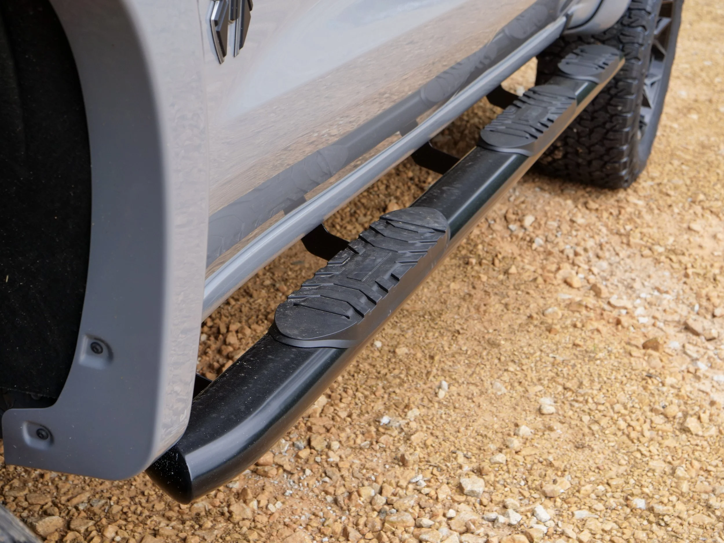 Rocky Ridge Struts Chevy 1500 Gallery — Rocky Ridge Trucks