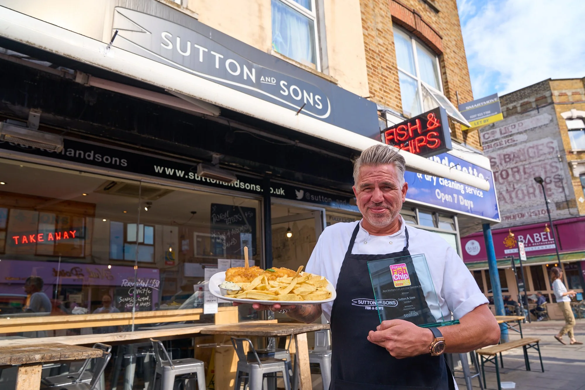 SuttonandSons2513.jpg