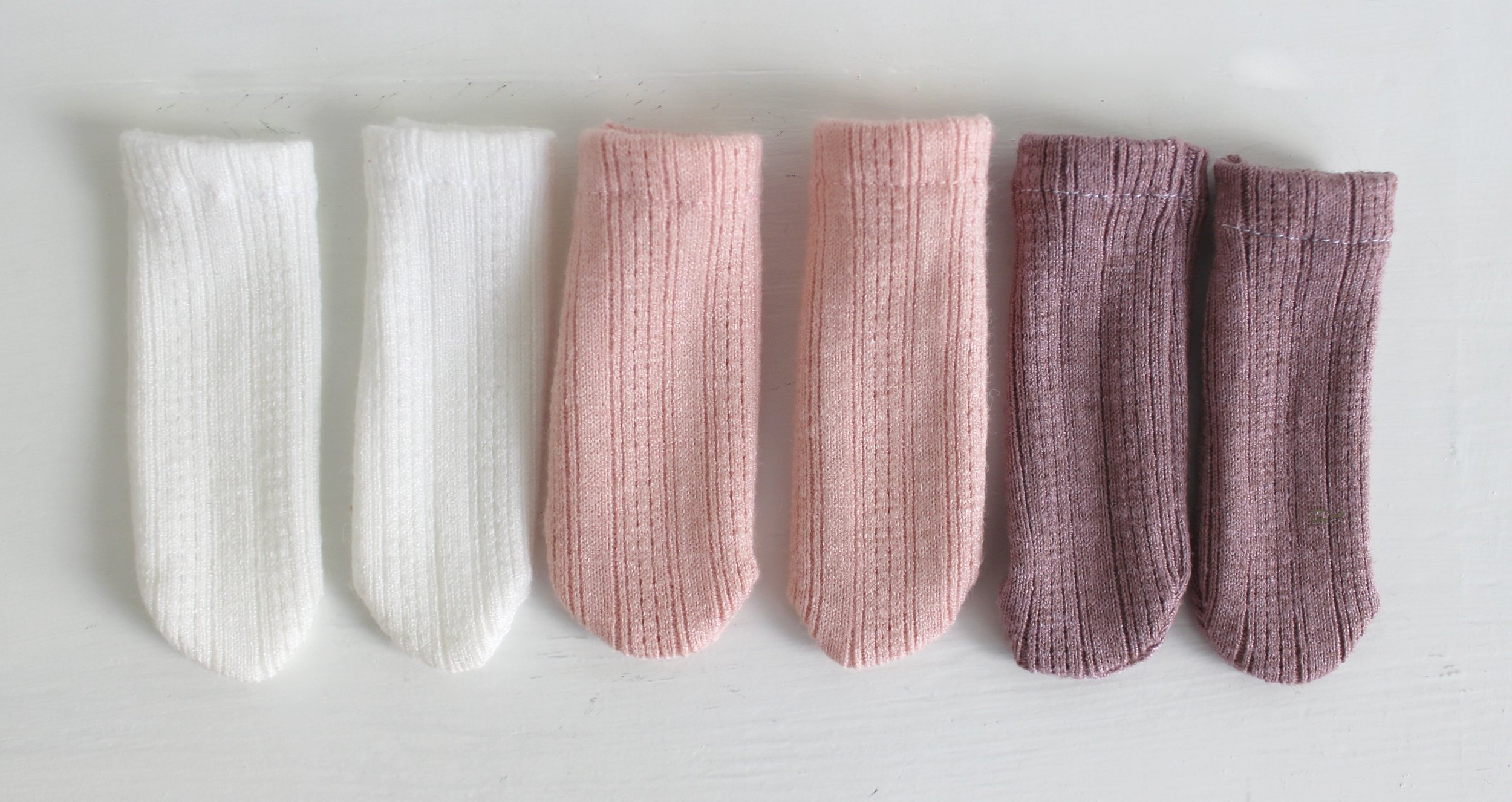 Knee High Ribbed Stockings
