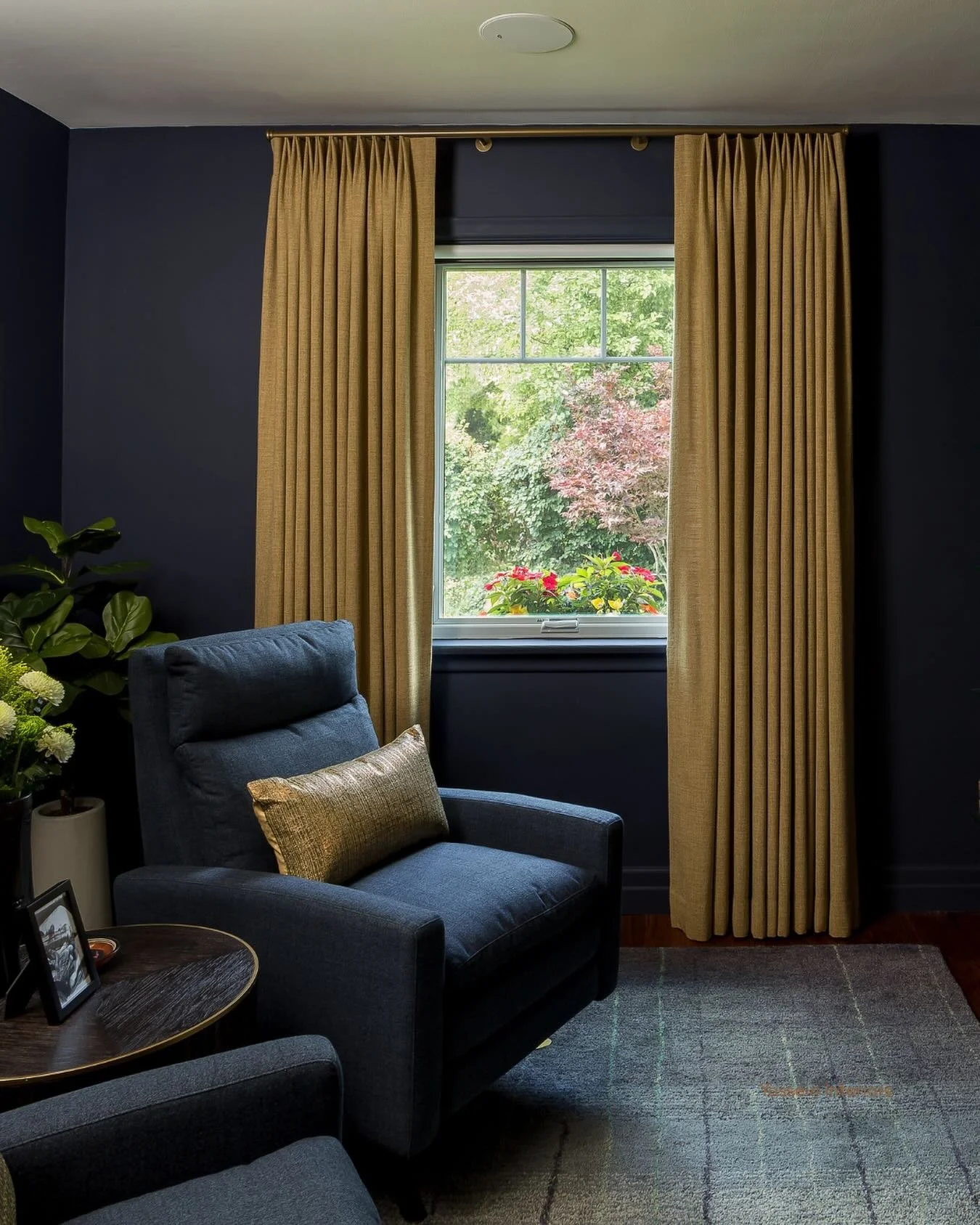 There&rsquo;s nothing like curling up in a cozy room by the fire when it&rsquo;s cold and snowy outside. 

Though this photo was taken in the summer, as is evident by the flowers outside😁, this reading room is an ideal spot to curl up. Once a bedroo