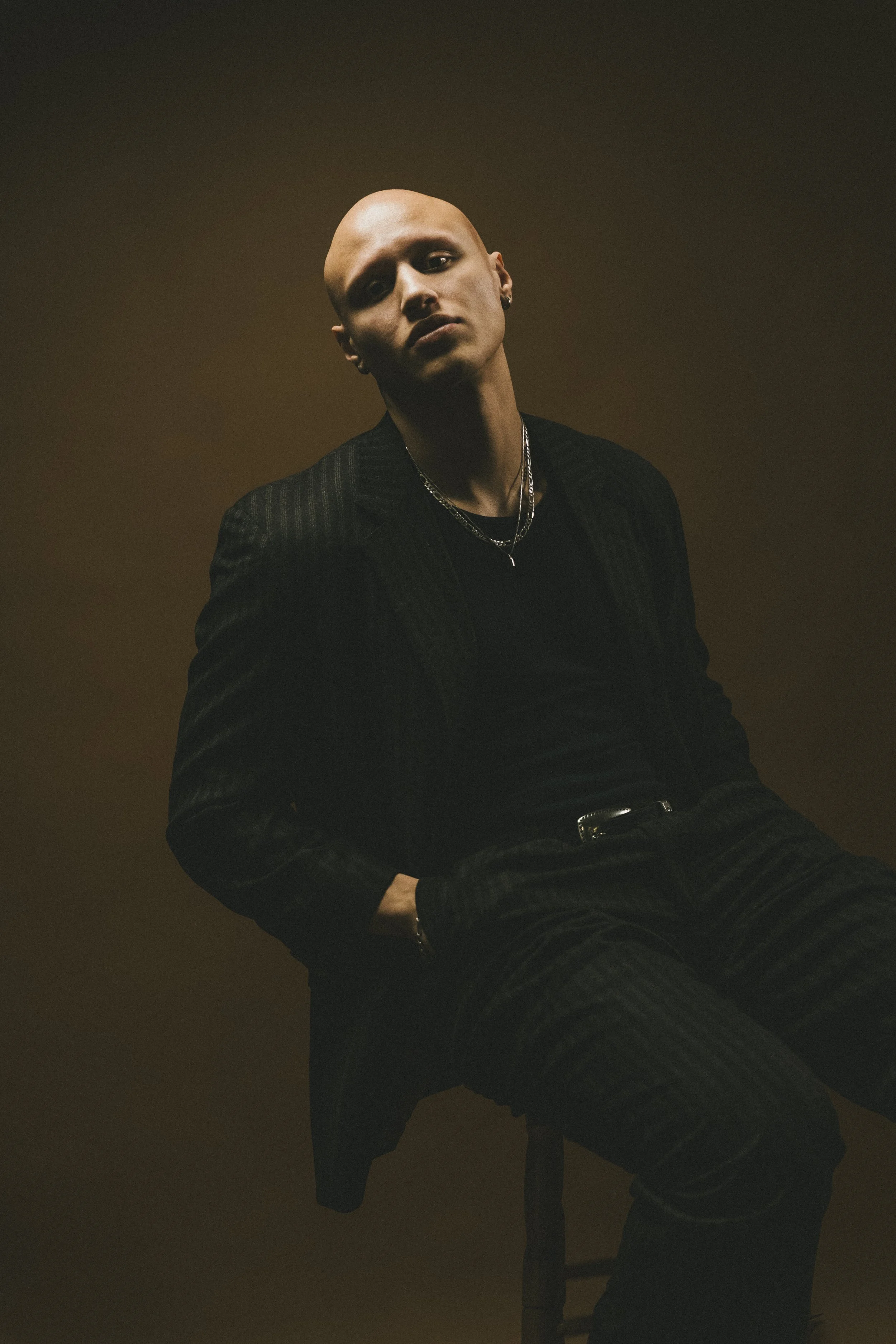 2025.12.09 Editorial Spec_0023.jpg