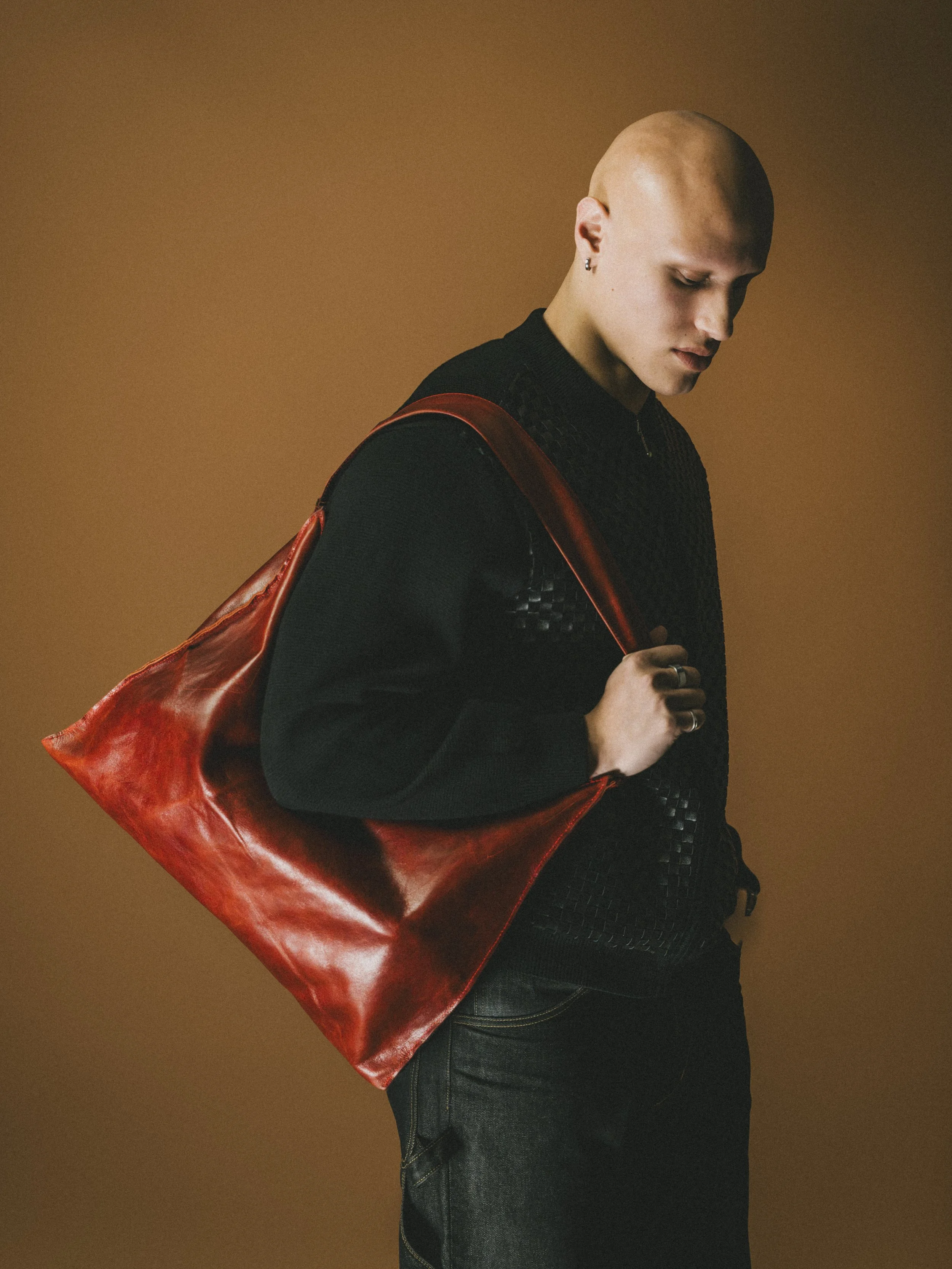 2025.12.09 Editorial Spec_0010.jpg