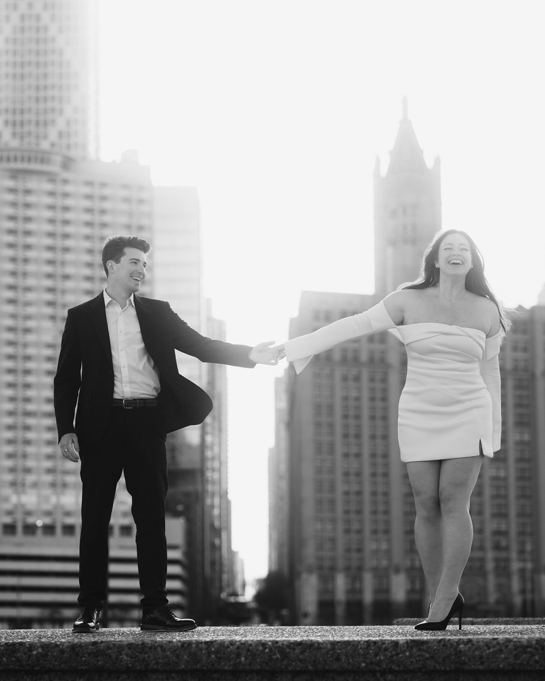 Yeah..definitely obsessed with these. Danielle + Corey spring time in the city.
.
.
.
.
.
#chicagoengagementphotographer #chicagoeditorialphotographer #candidweddingphotography #lincolnparkchicago