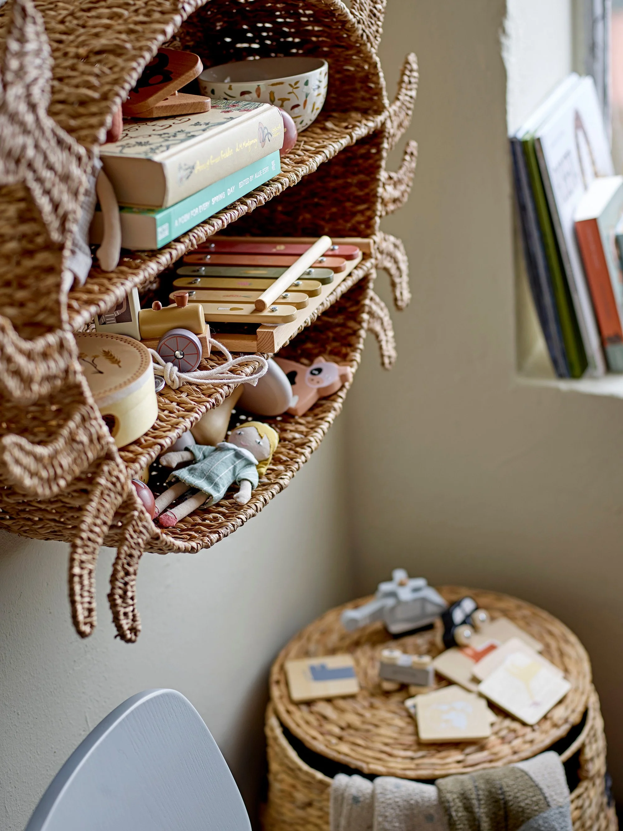 Barney Bookcase - Natural, Bankuan Grass