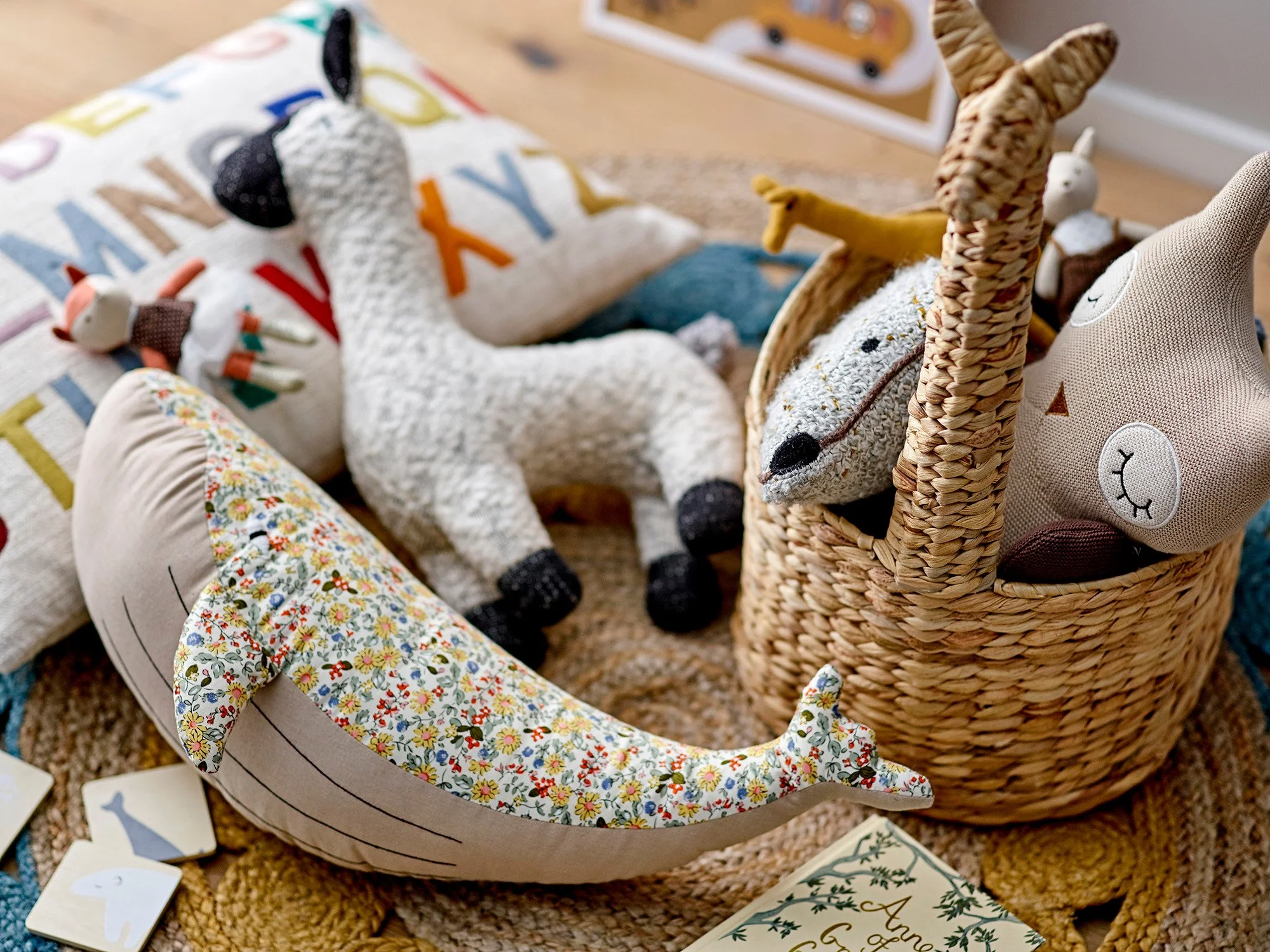 Dinne Basket - Natural, Water Hyacinth