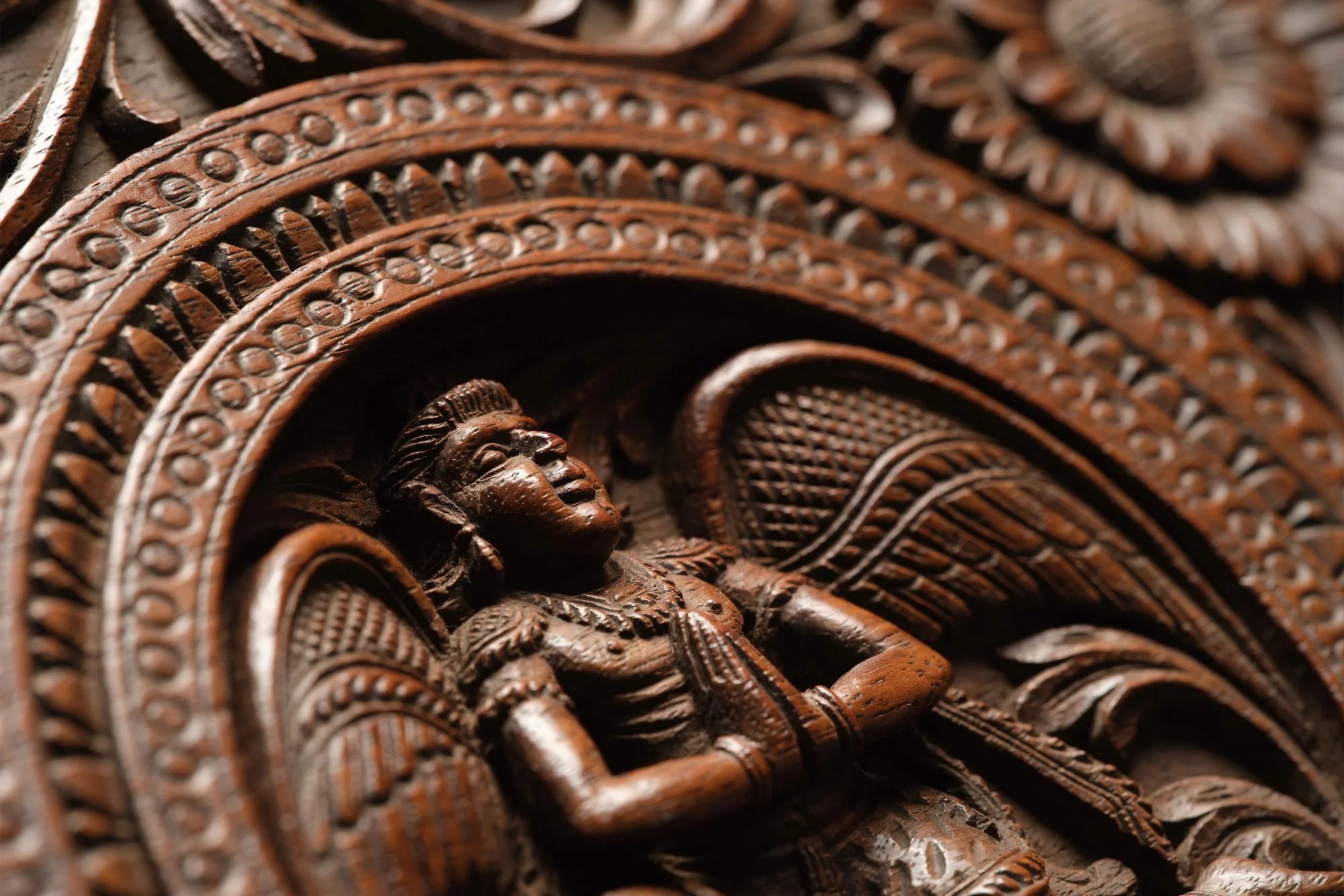 Gandharva Figure Teapoy