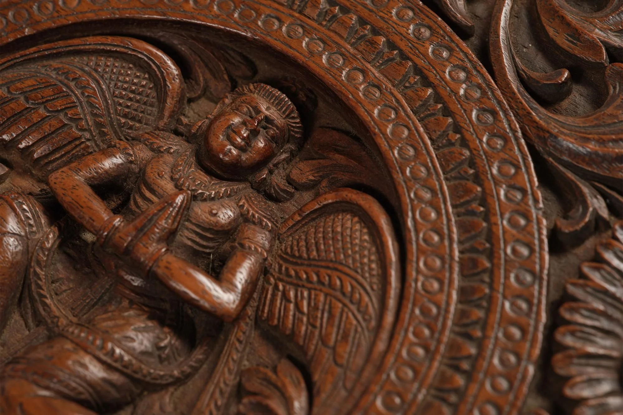 Gandharva Figure Teapoy