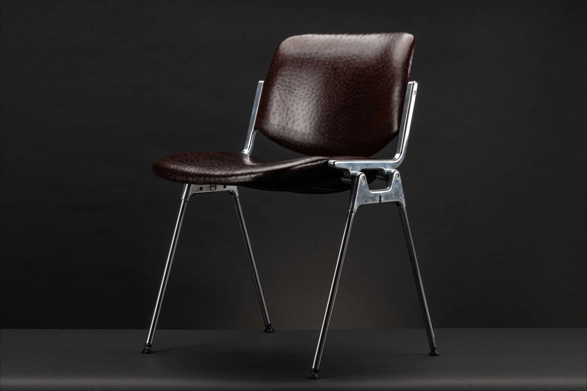 Castelli Axis Chair Ostrich