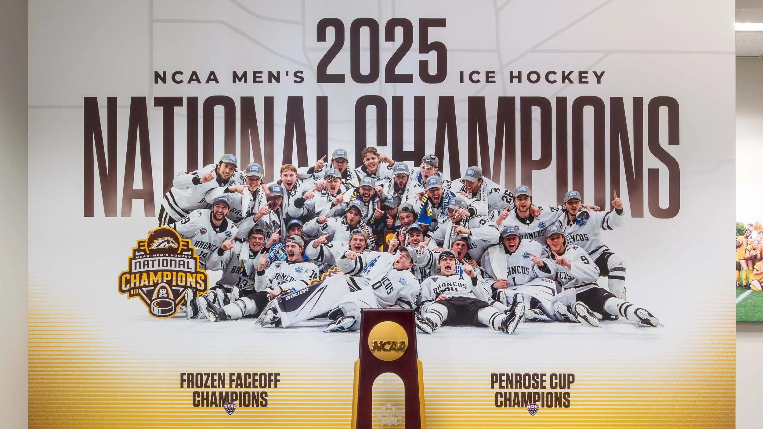 WMU_LawsonHockey_Landscape_1@2x.jpg