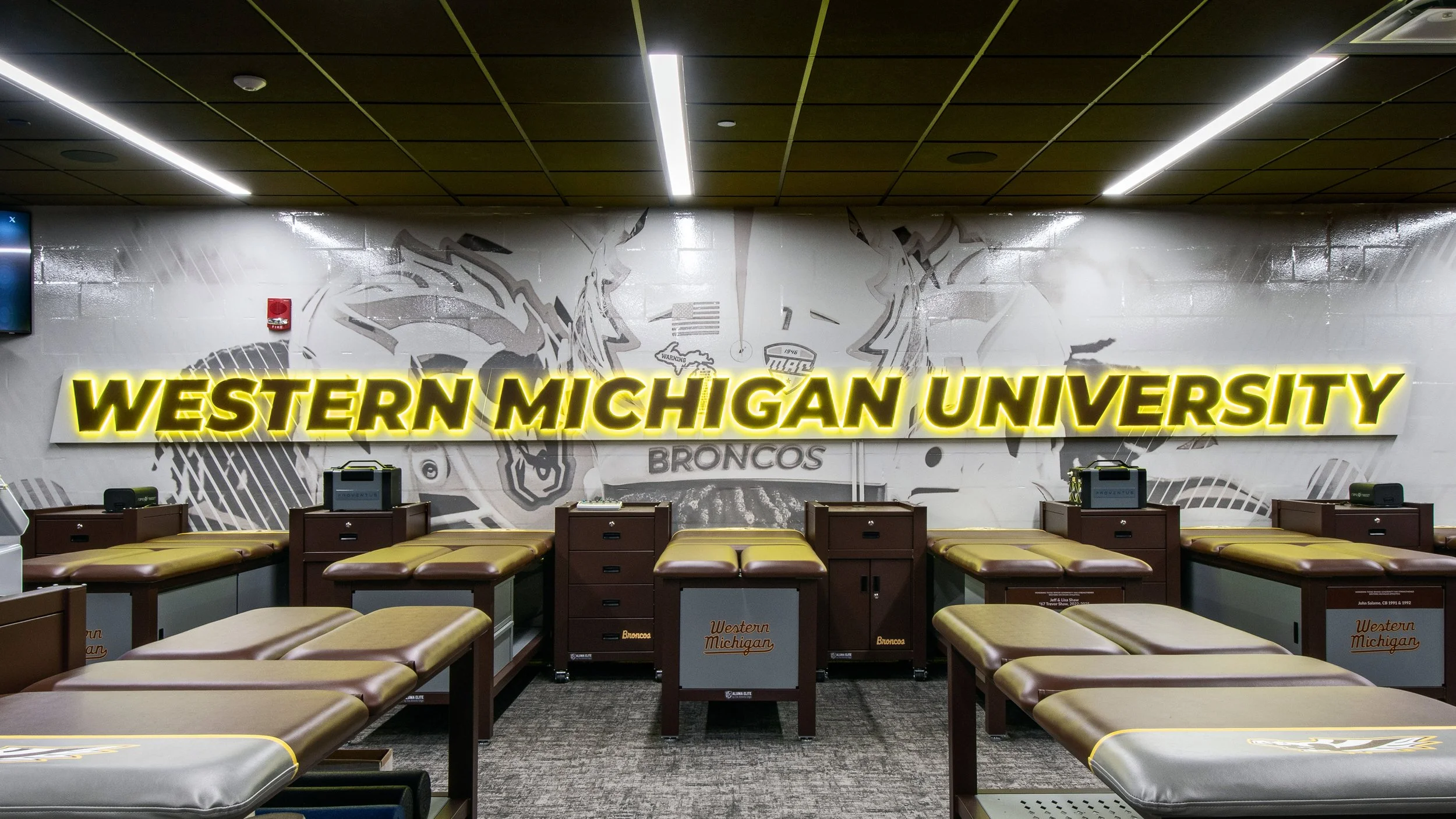 WMU_Football_AthleticTraining_Landscape_9.jpg
