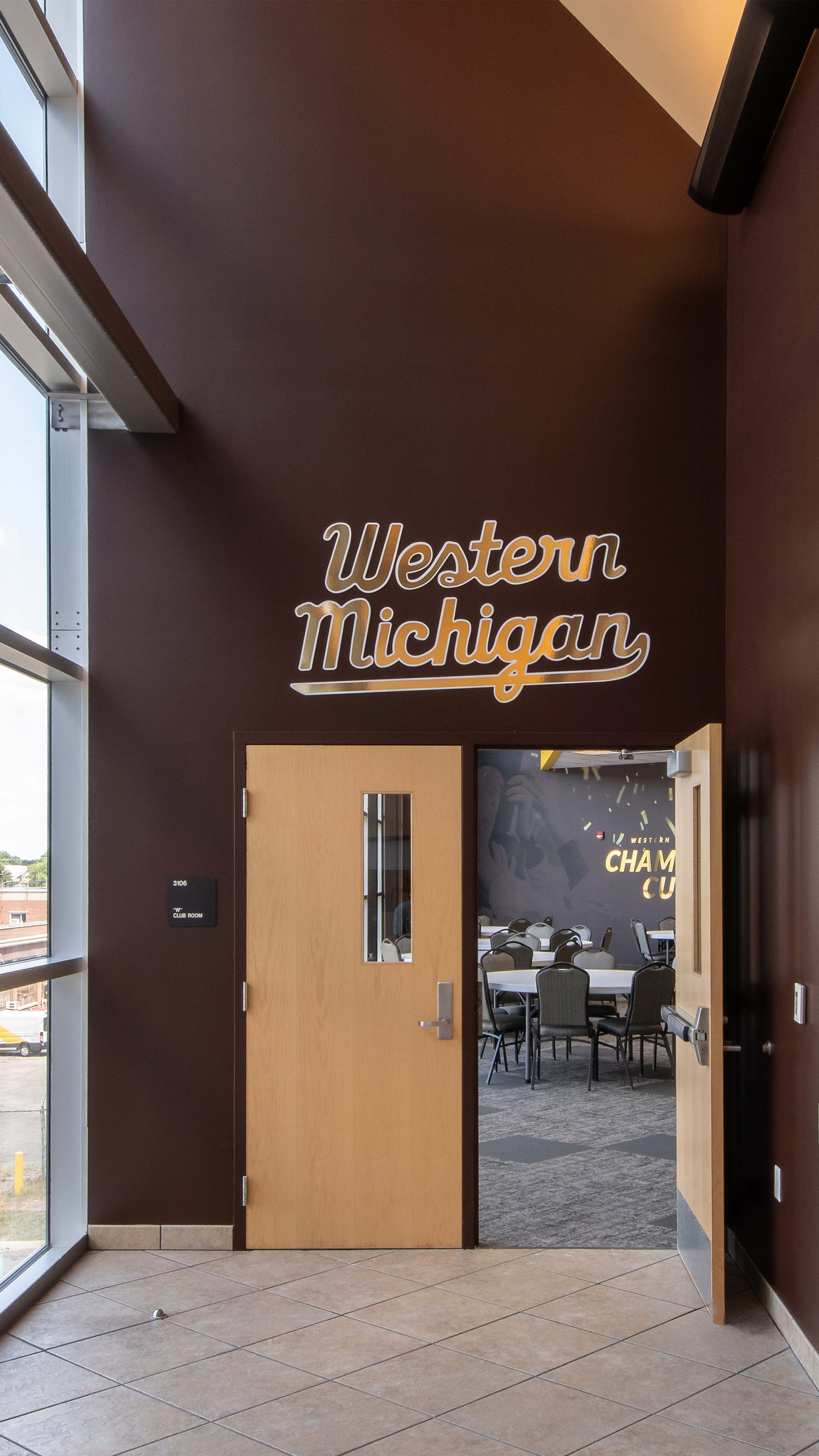 WMU_AlumniCenter_Portrait_5@2x.jpg