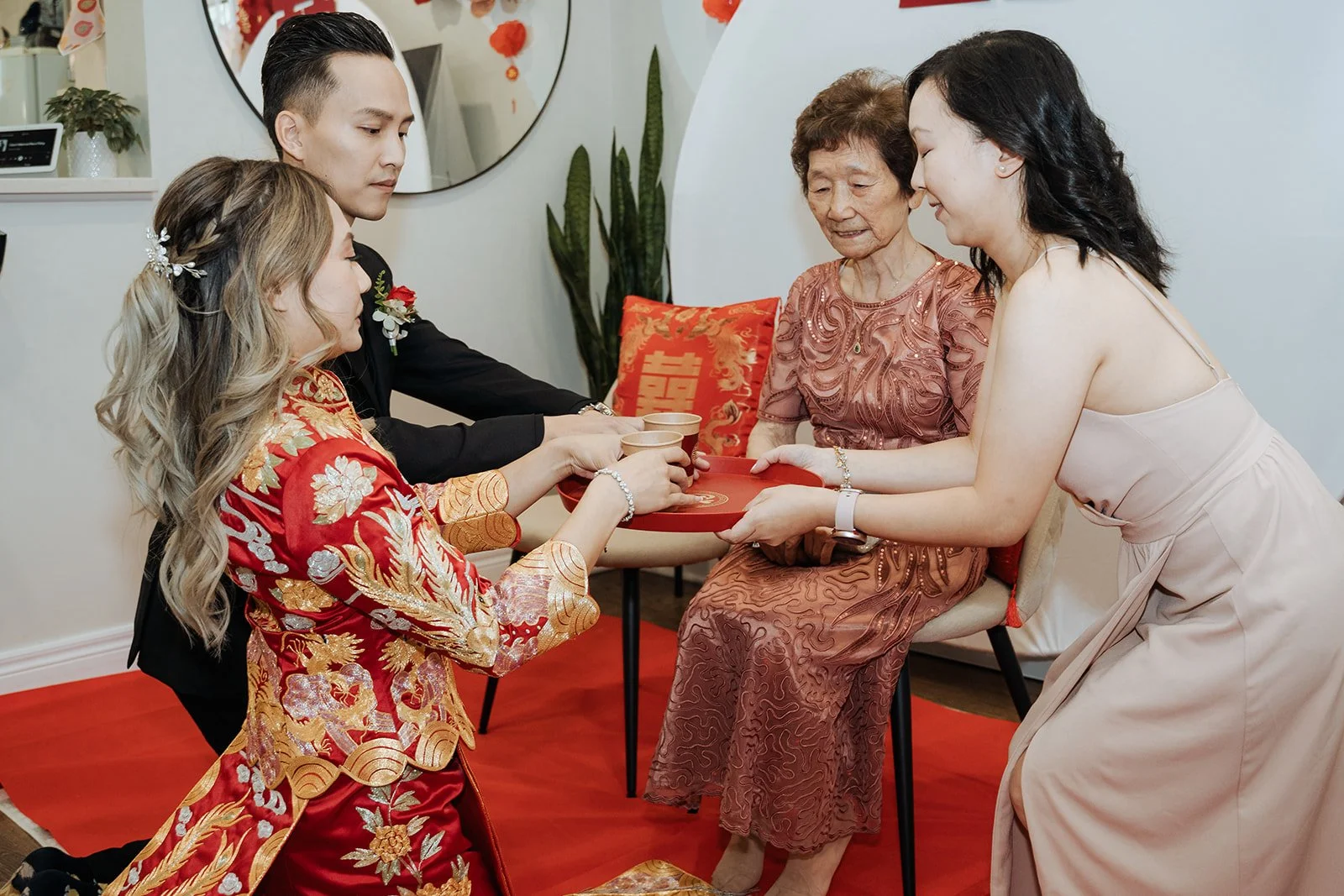 Annie&Trung-Morning Prep-102.jpg