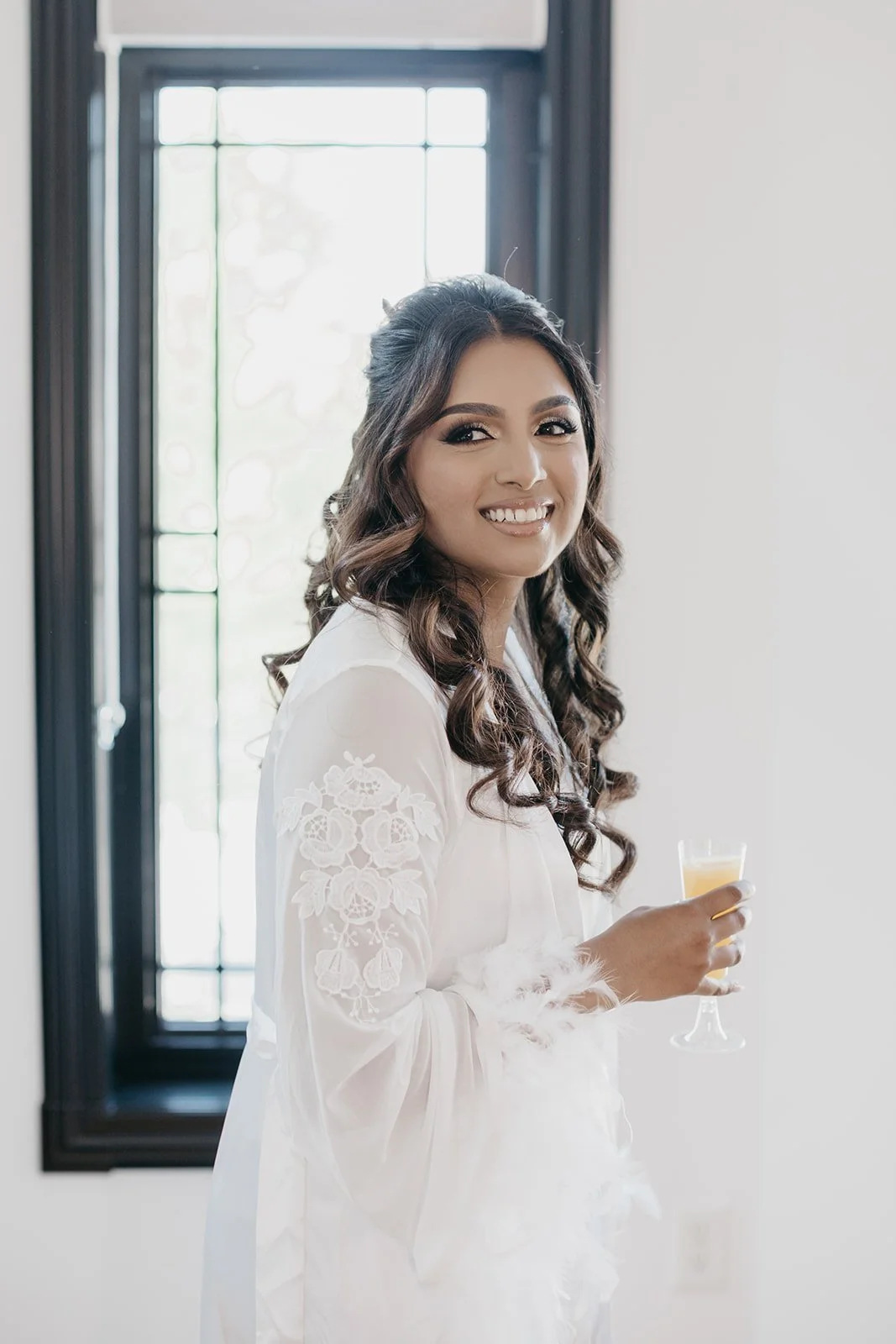 Joshua&Christine_Morning prep-16.jpg
