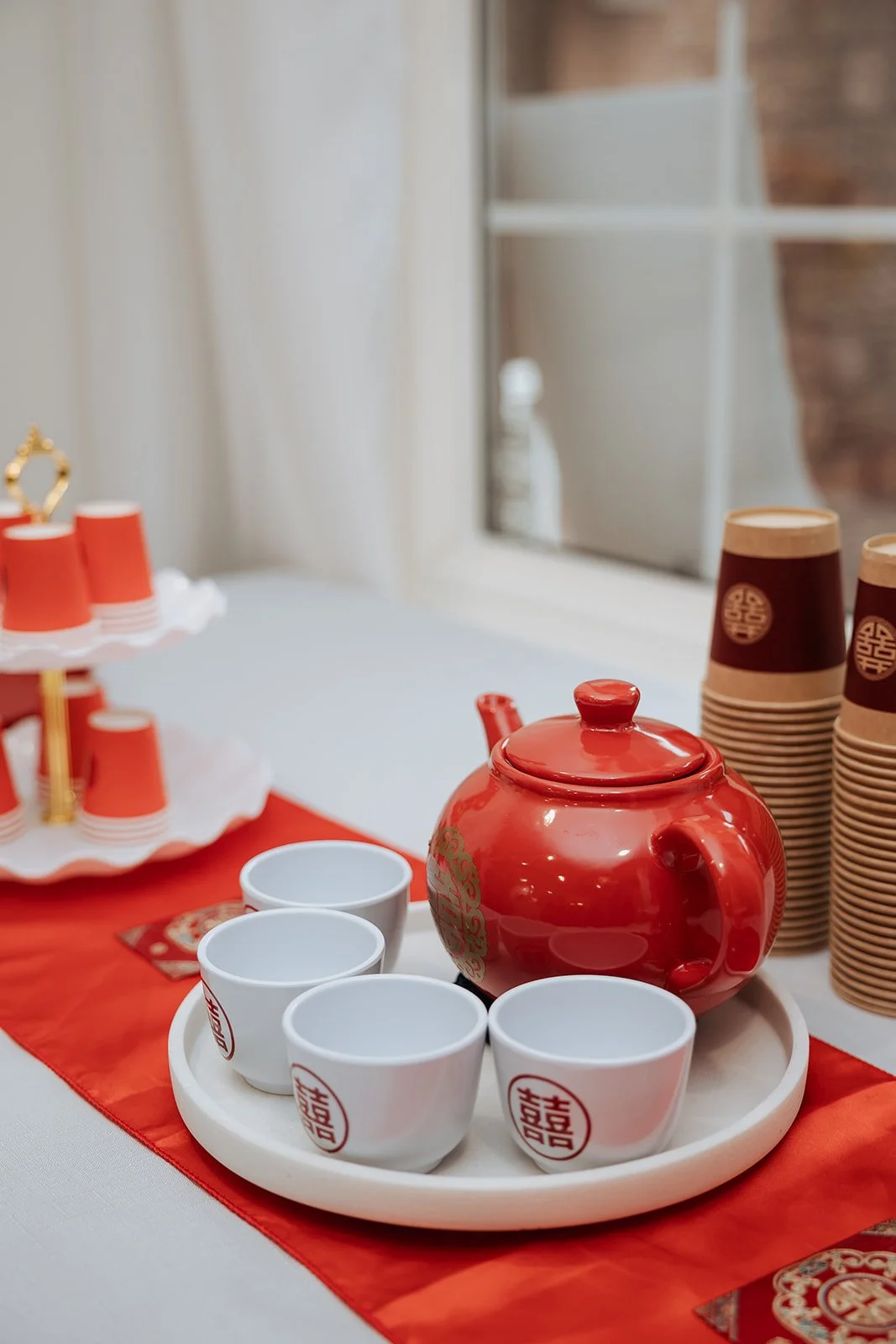 Annie&Trung-Morning Prep-98.jpg
