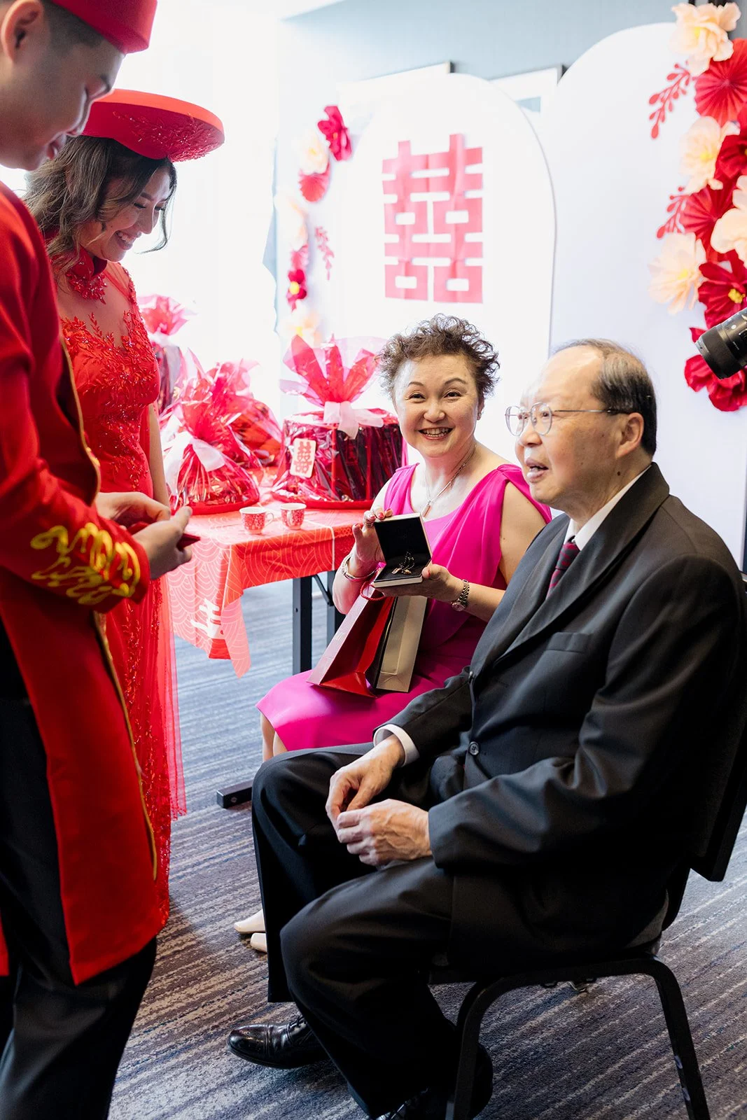Lila & Andrew_Tea Ceremony-99.jpg