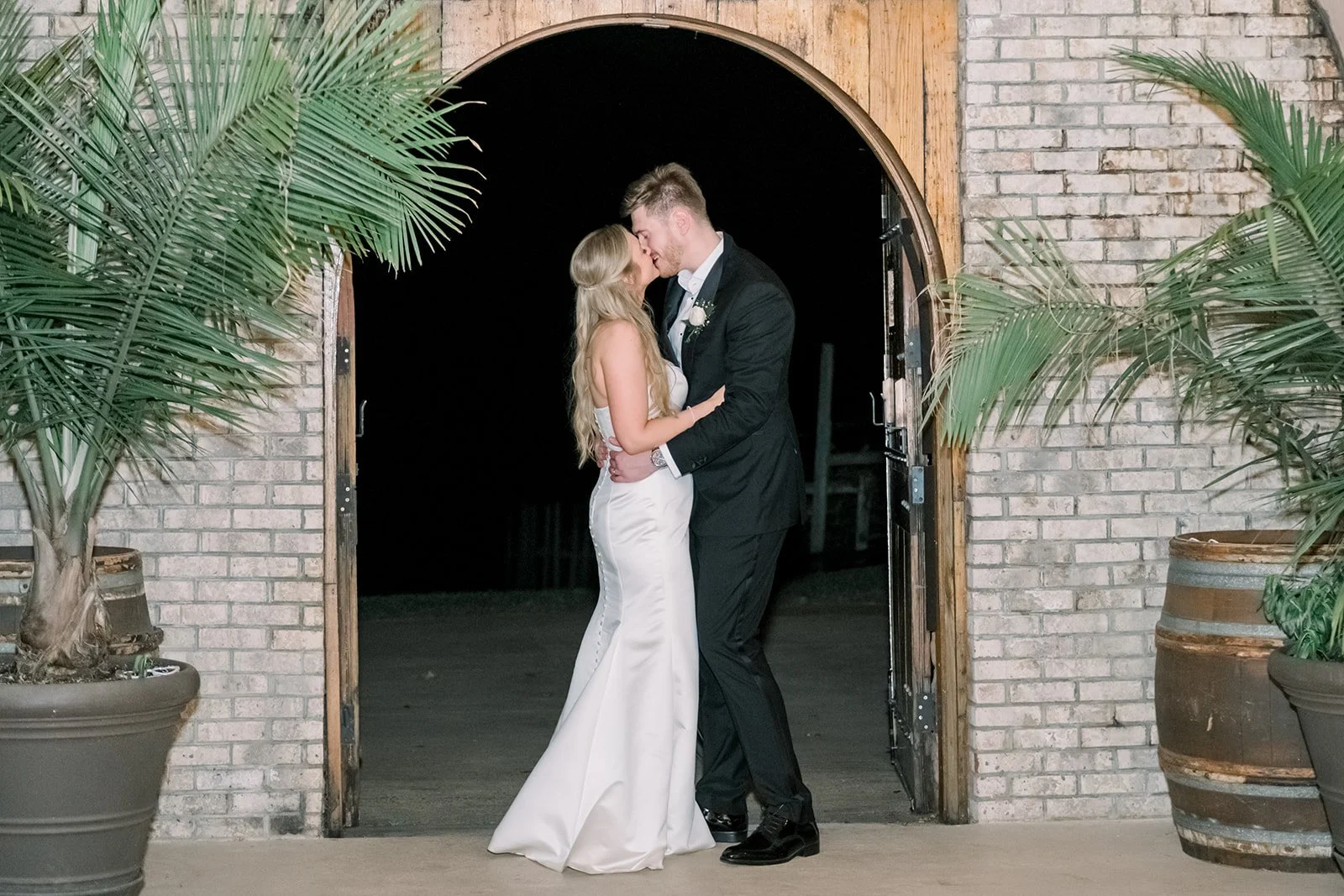 Julia & Justin_Photoshoot-726.jpg
