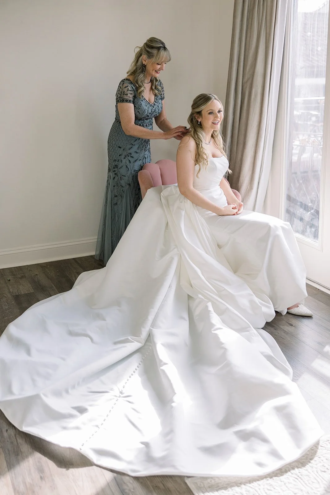 Julia & Justin_Getting Ready-105.jpg