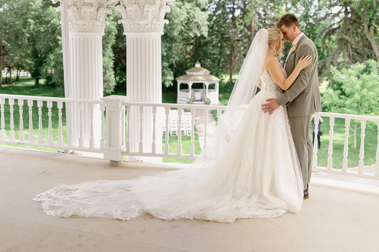 Mary & Axel_Photoshoot-249.jpg