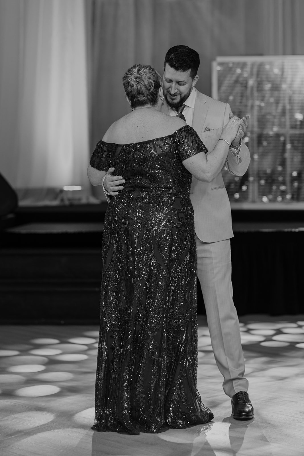 Shawn & Dani-1149.jpg