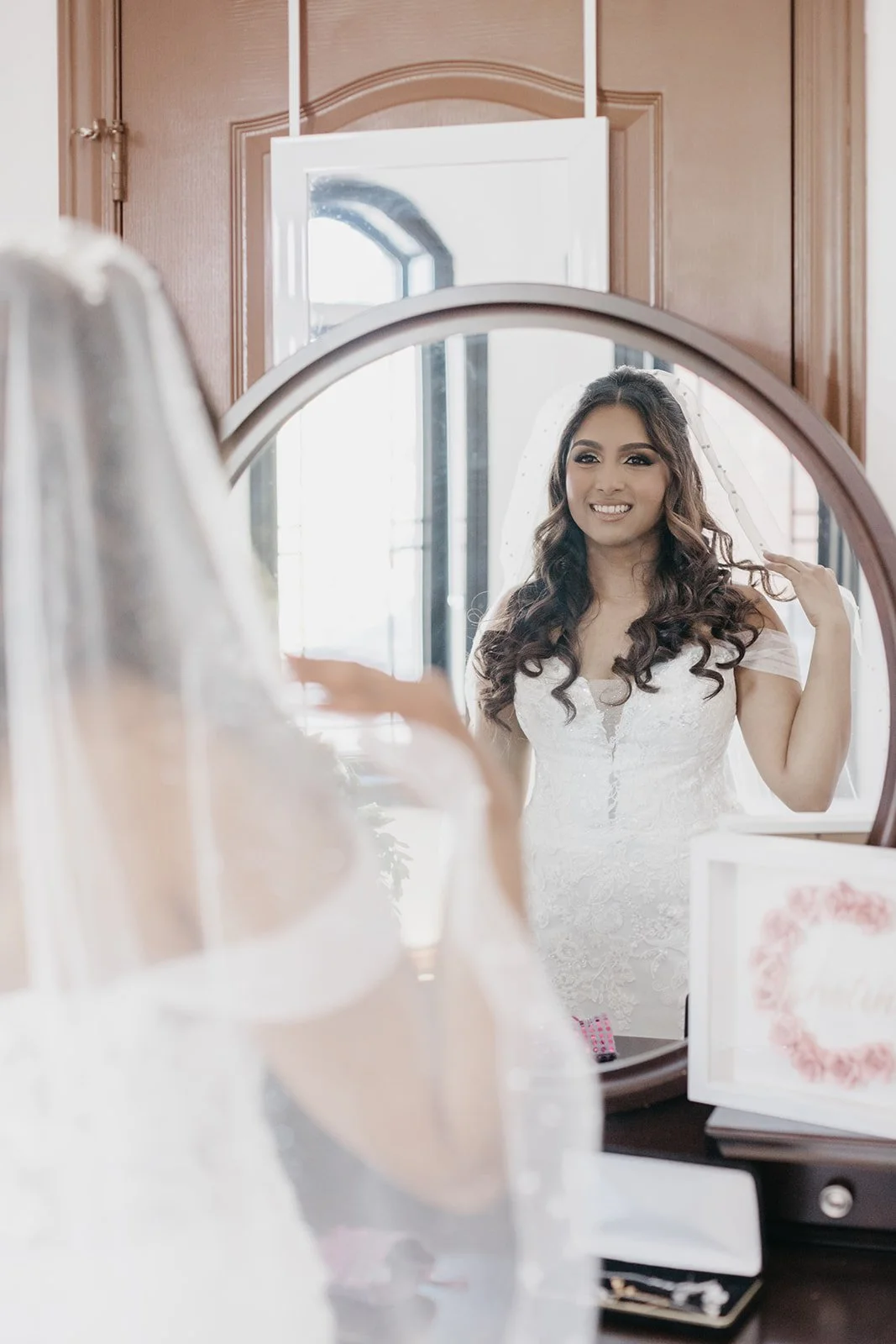 Joshua&Christine_Morning prep-39.jpg