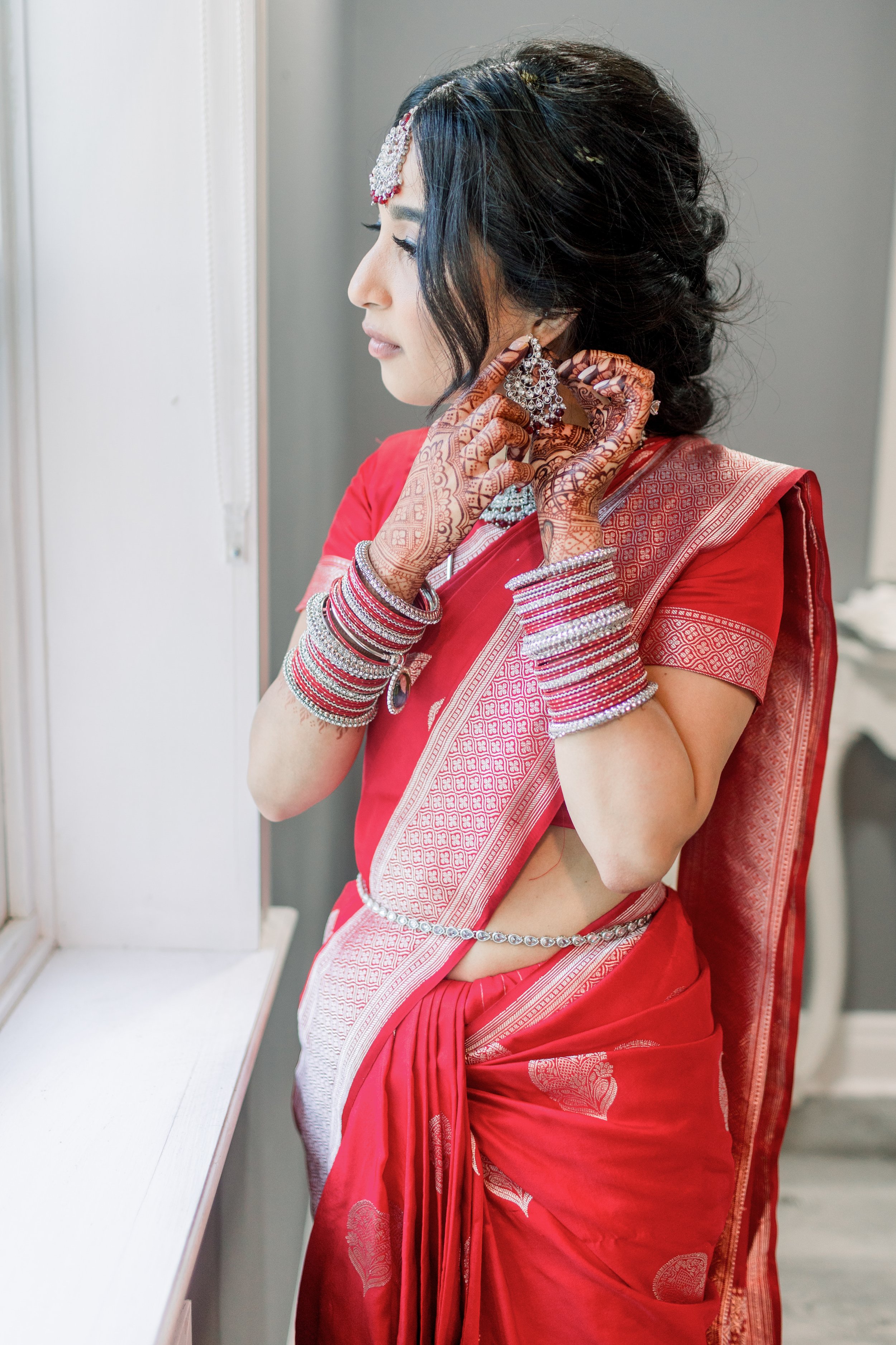 Khadija + Nirujan_Getting Ready-16.jpg