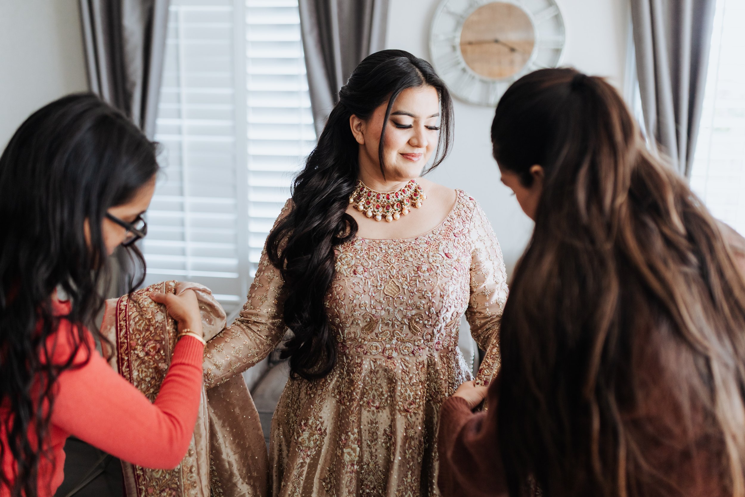 Imaan&Moe-Morning Prep-86.jpg