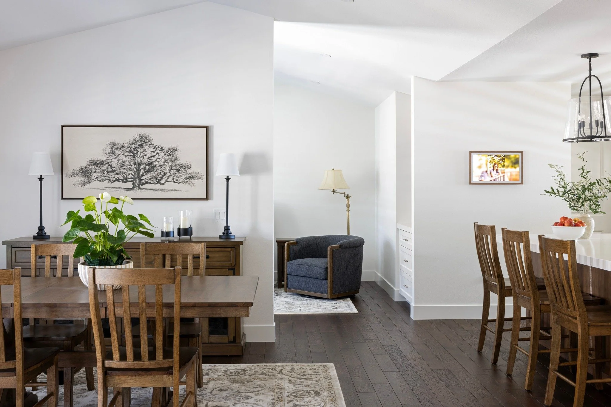 The lowest bid isn&rsquo;t always the best bid. Cutting corners now often means paying more later. Our focus? Quality craftsmanship, trusted materials, and a process designed for peace of mind.
#homeremodeling #remodelingprocess