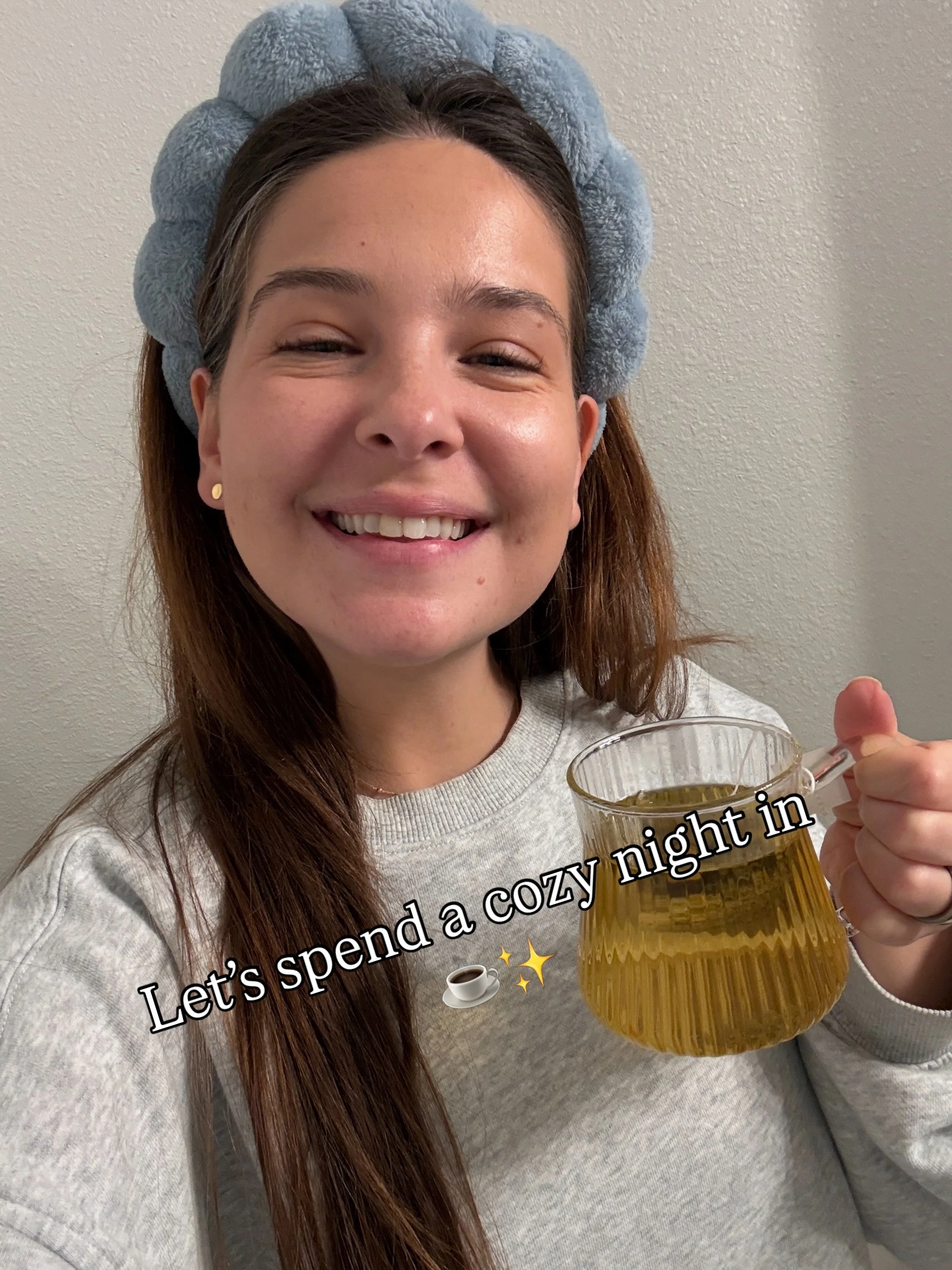 Come spend a night in with me ☕️ no major plans, just tea, skincare, soft lighting, and puppy cuddles 🐶🤍 
#nightinmylife #nightroutine