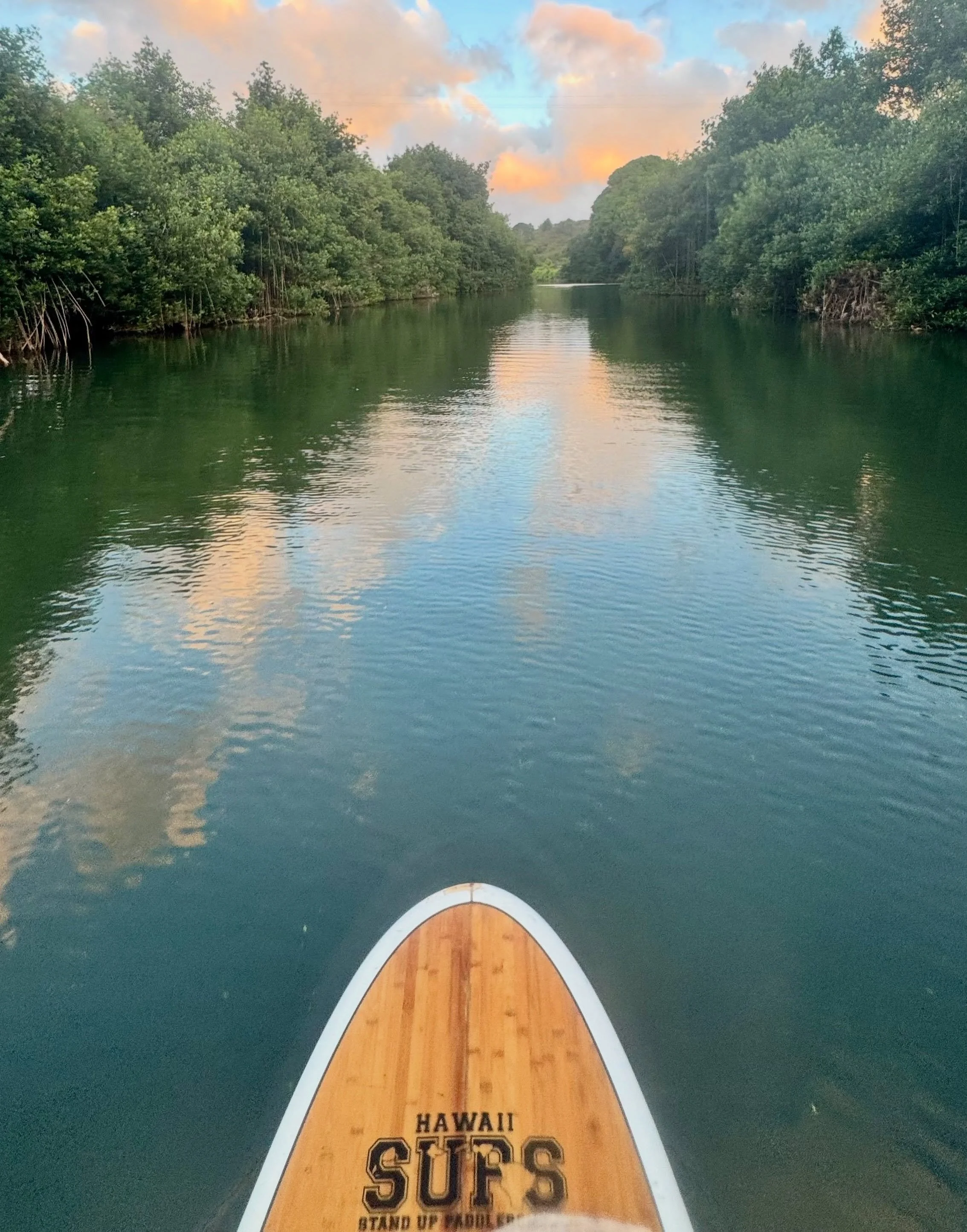 Friday evening on the river felt like such a beautiful reminder that balance isn&rsquo;t something we find once and hold onto perfectly&hellip; it&rsquo;s something we continually return to. In work, in relationships, in our bodies, and in the way we
