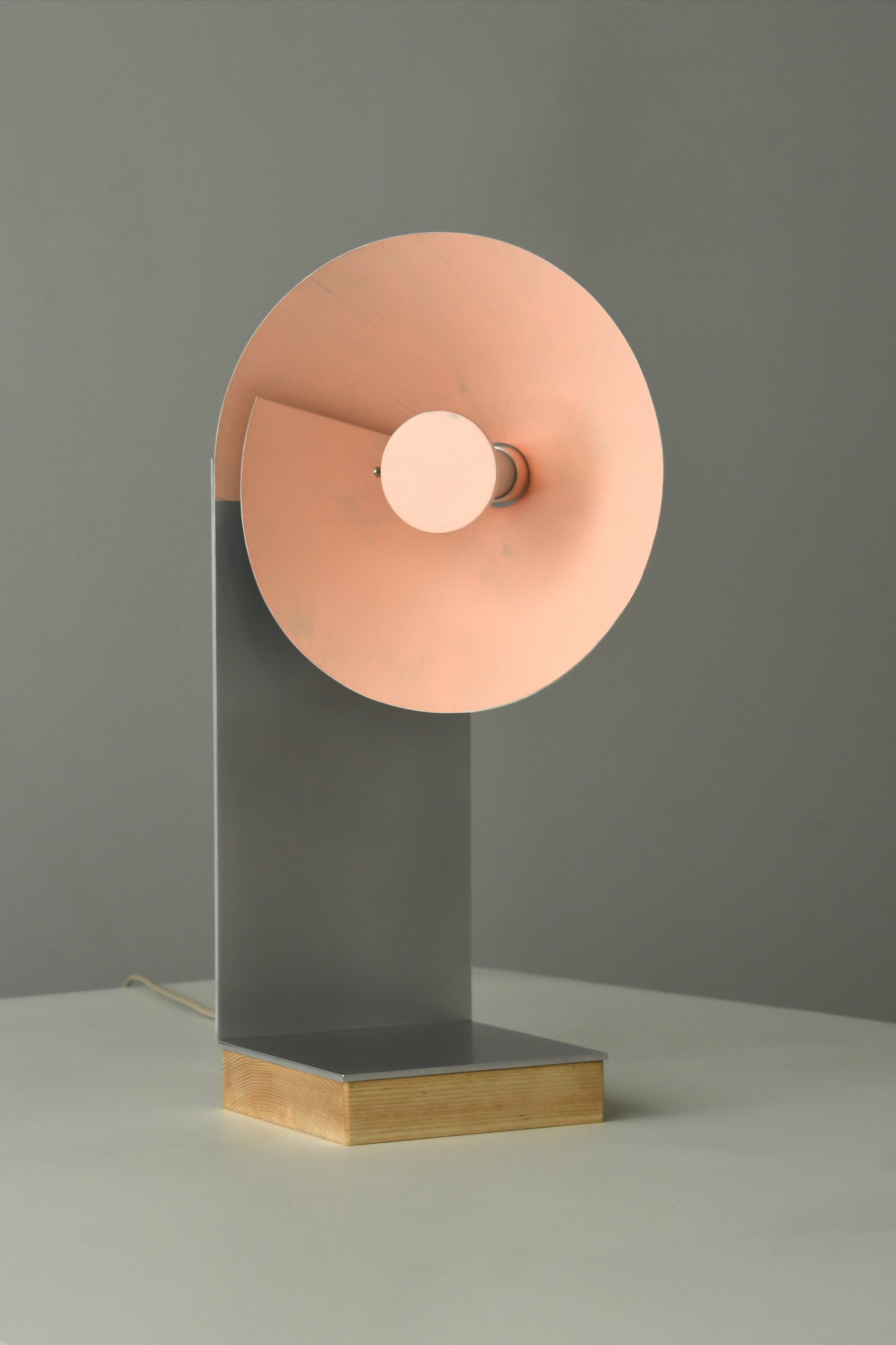 shell table lamp 2.jpg
