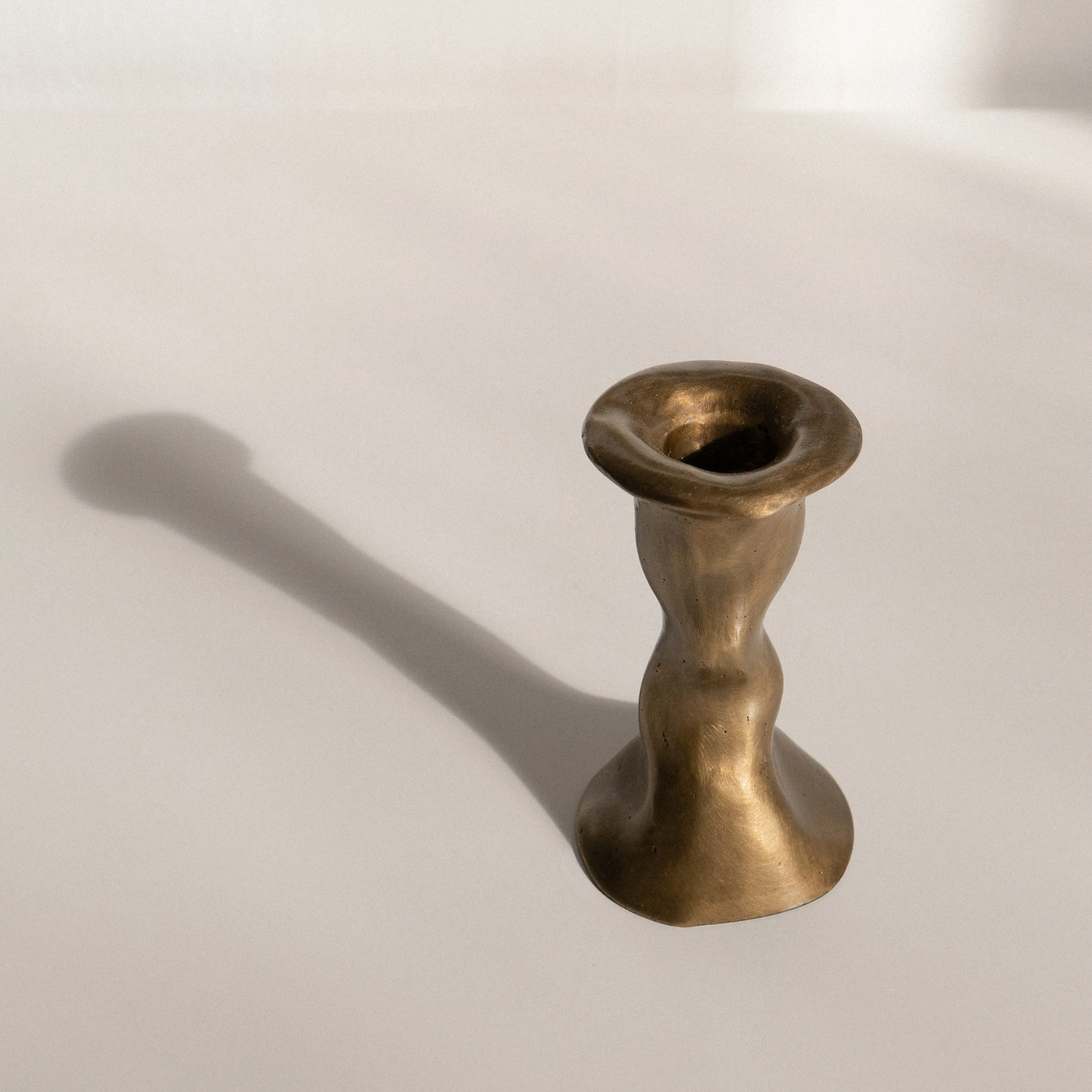 L1046253-Square.jpg