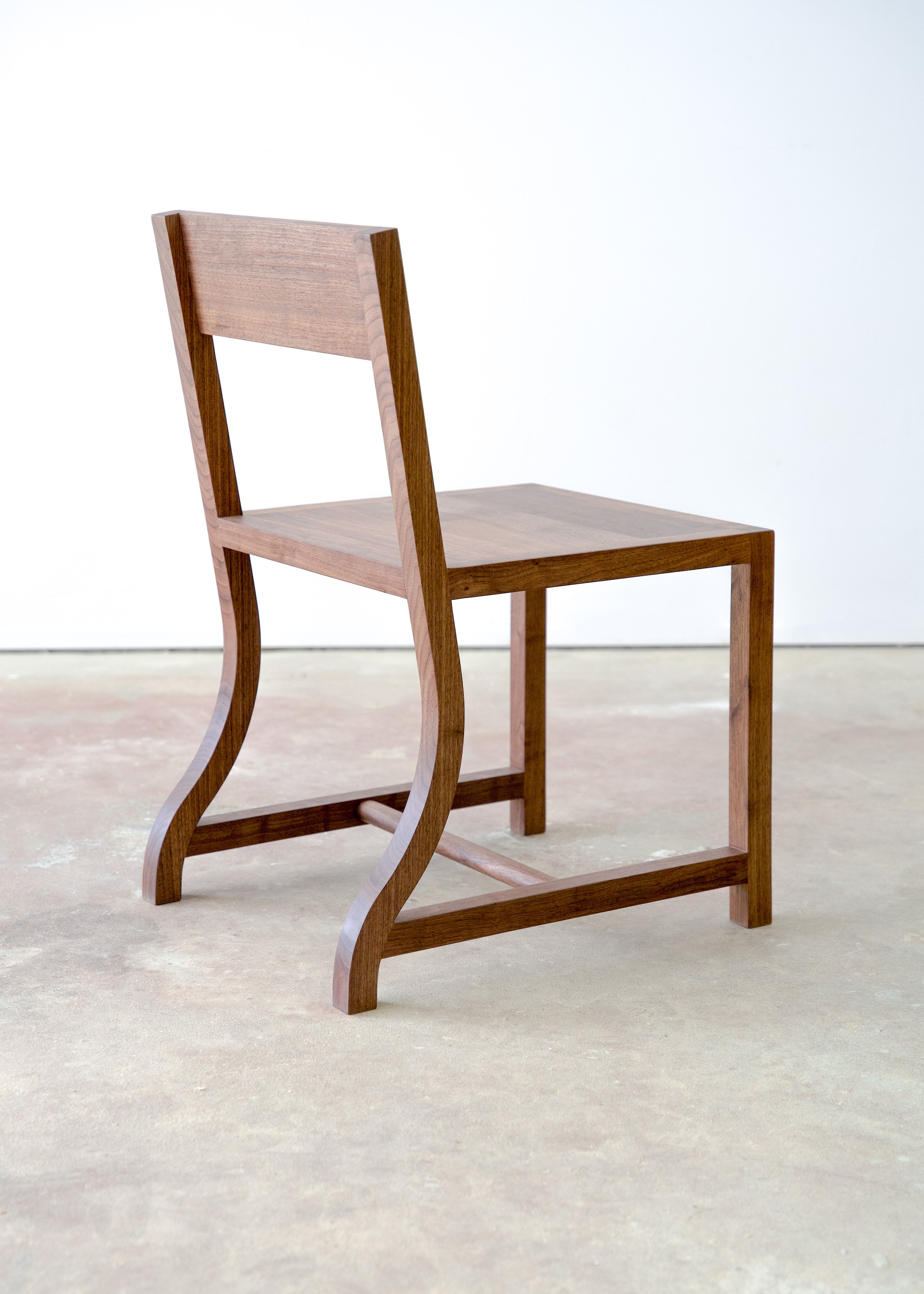 EOS_BurveChair_01.jpg