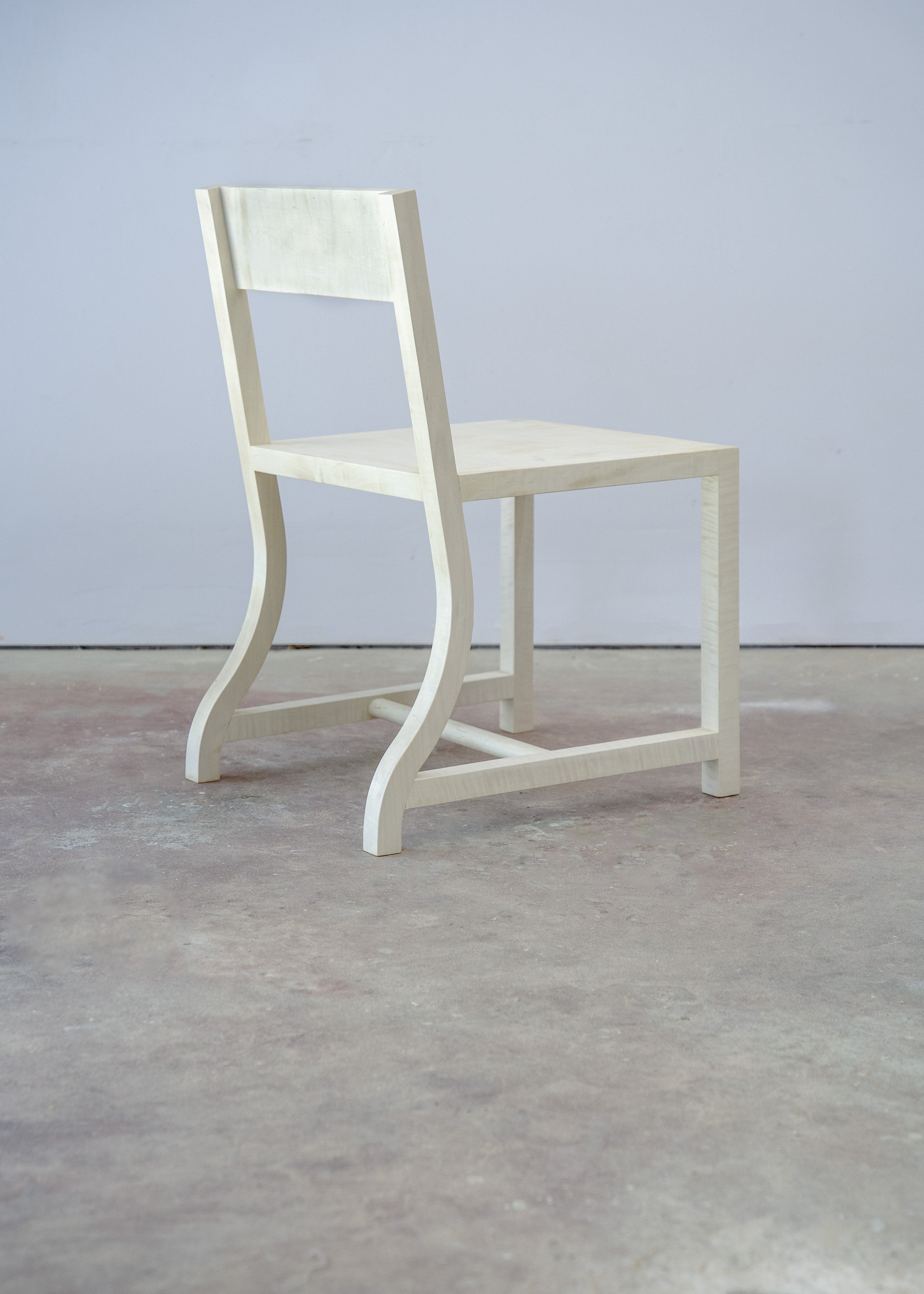 EOS_BurveChair_02.jpg