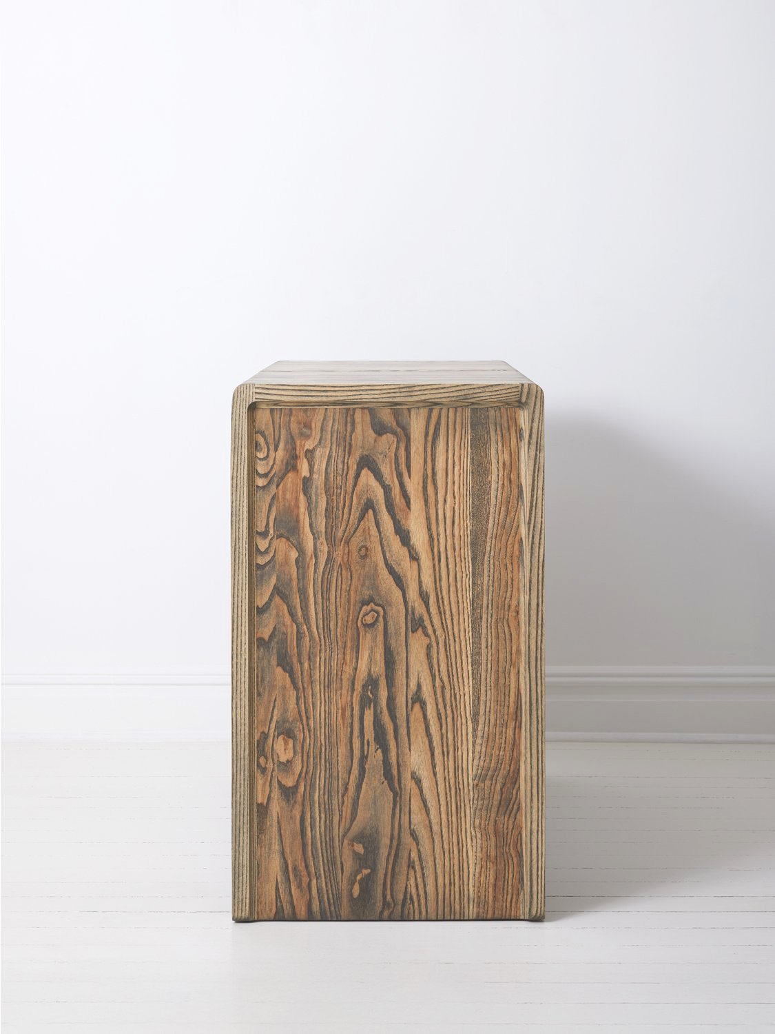 Bronsin+Ablon+-++Waverly+Dresser+-+1500px-+4d.jpg