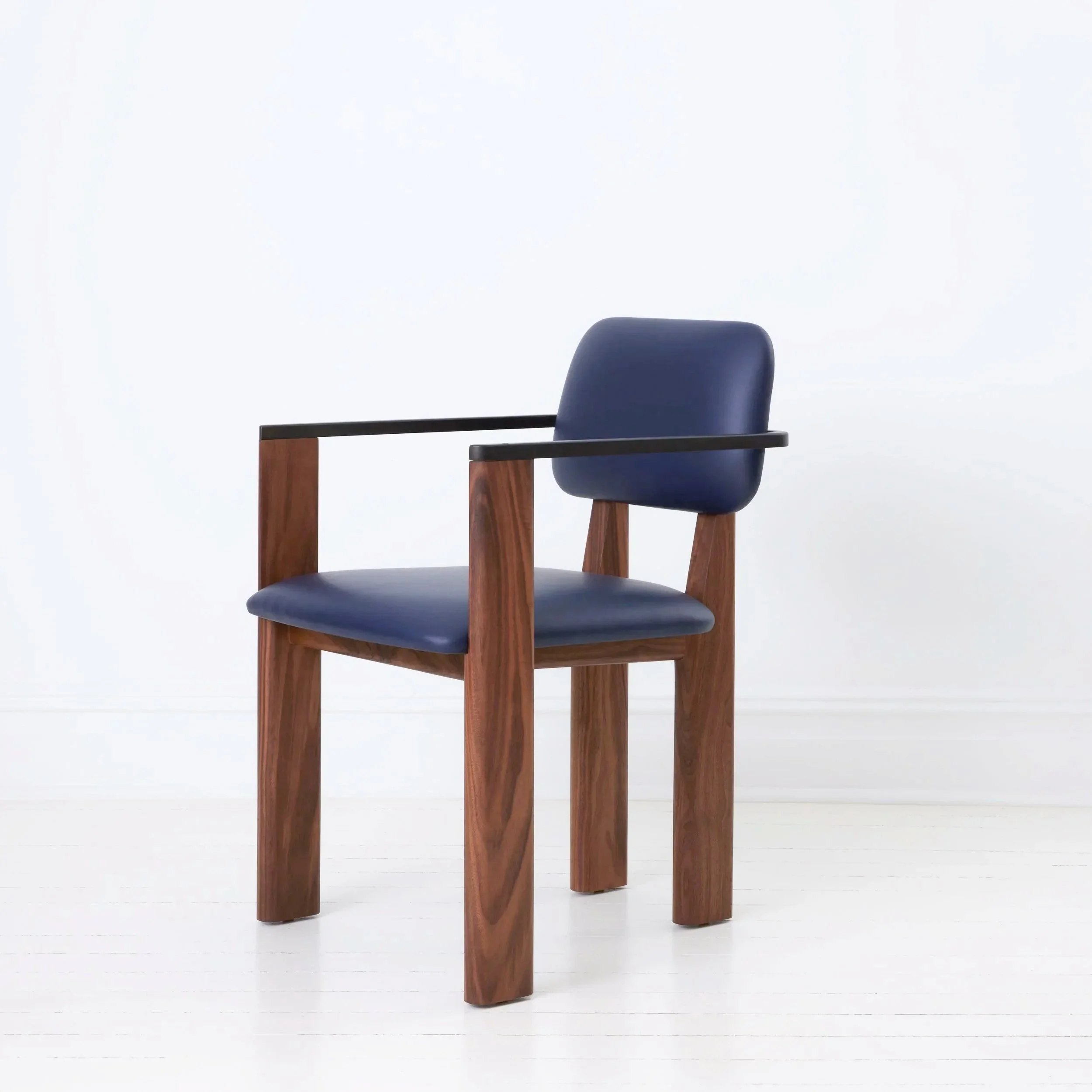 ARowley_OtrasFormas_Spring2026_4093_Unform_retAM.jpg