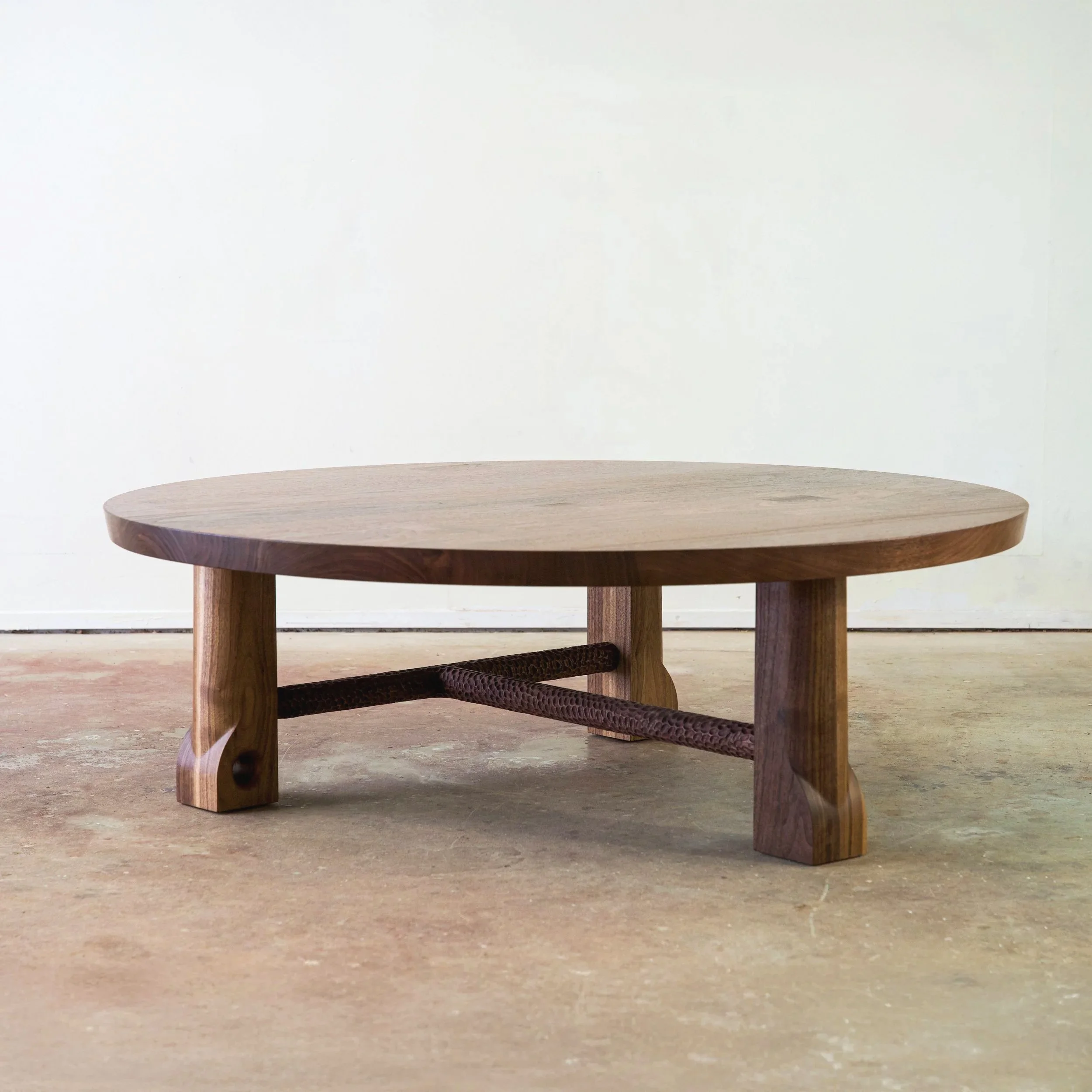 EOS_YardeCoffeetable_01.jpg