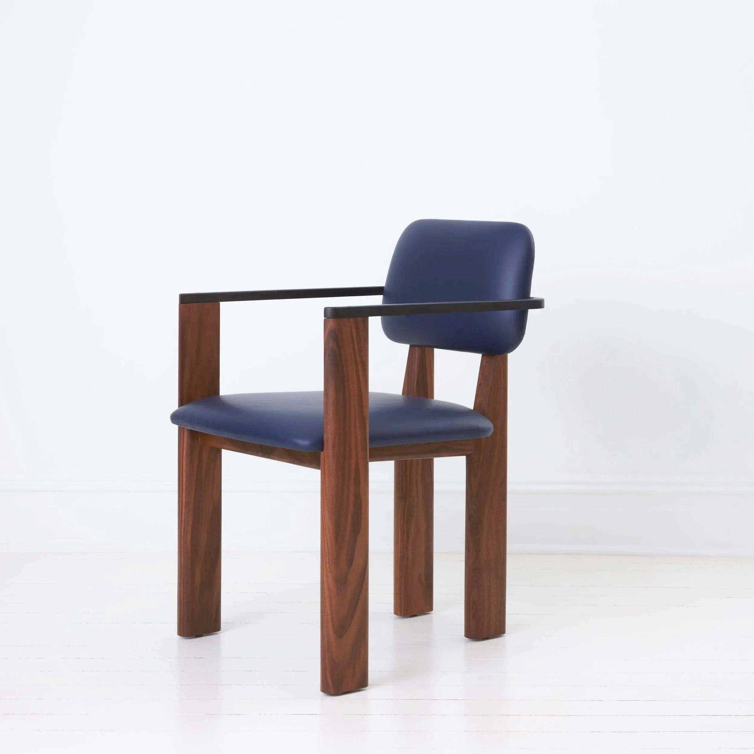 ARowley_OtrasFormas_Spring2026_4093_Unform_retAM.jpg