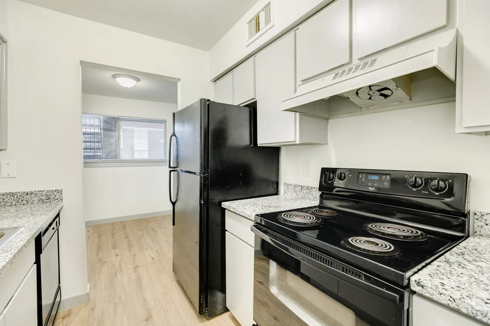 Lantana Apartments Bay City, TX PHOTOS — Lantana Apartments