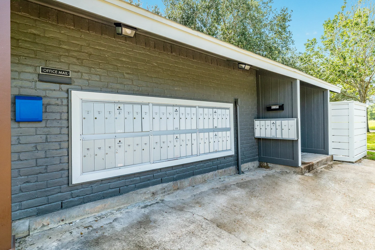 Lantana Apartments Bay City, TX PHOTOS — Lantana Apartments