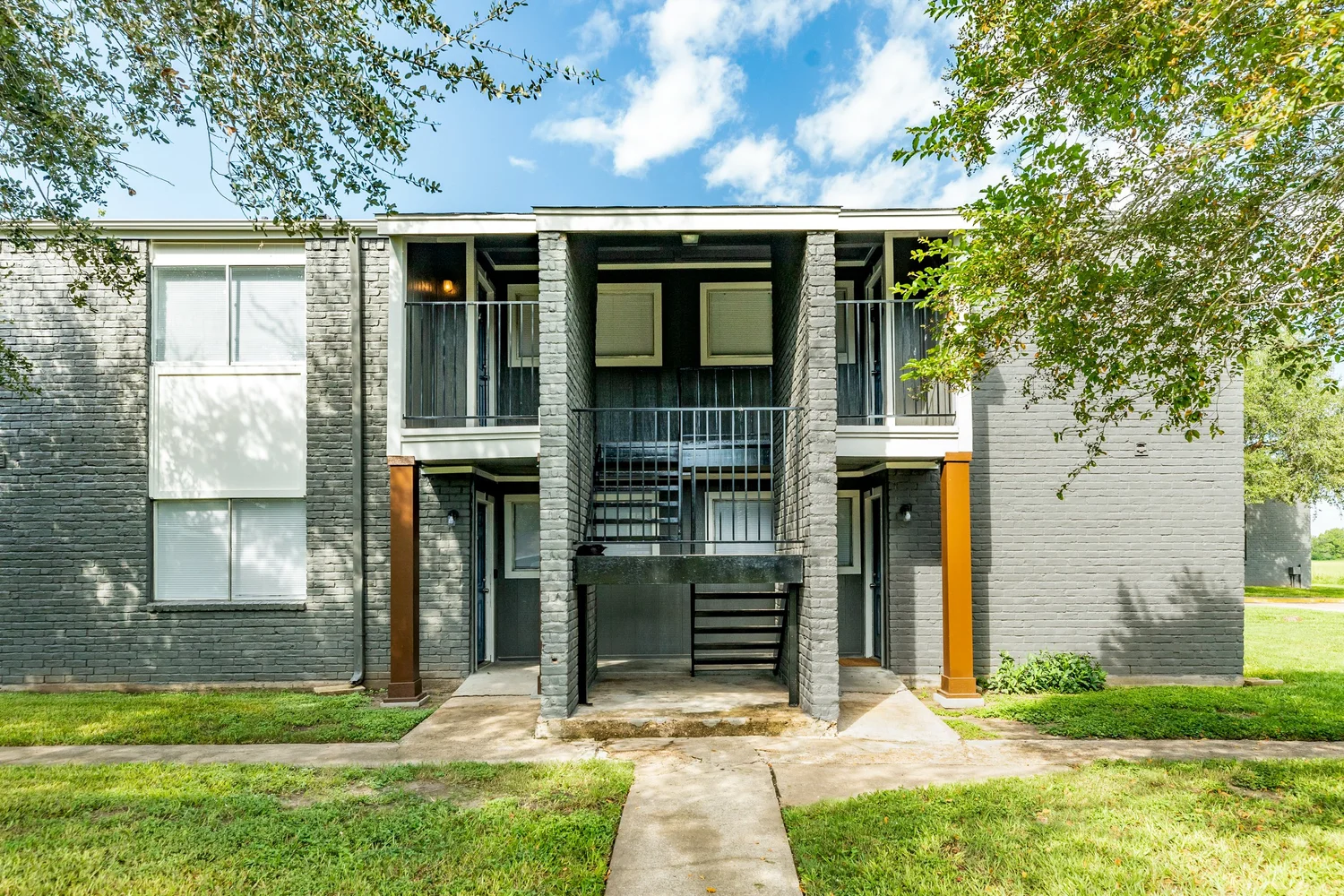 Lantana Apartments Bay City, TX PHOTOS — Lantana Apartments