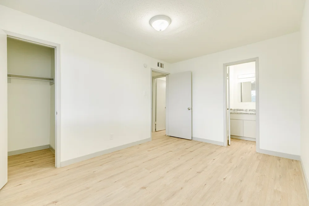 Lantana Apartments Bay City, TX PHOTOS — Lantana Apartments